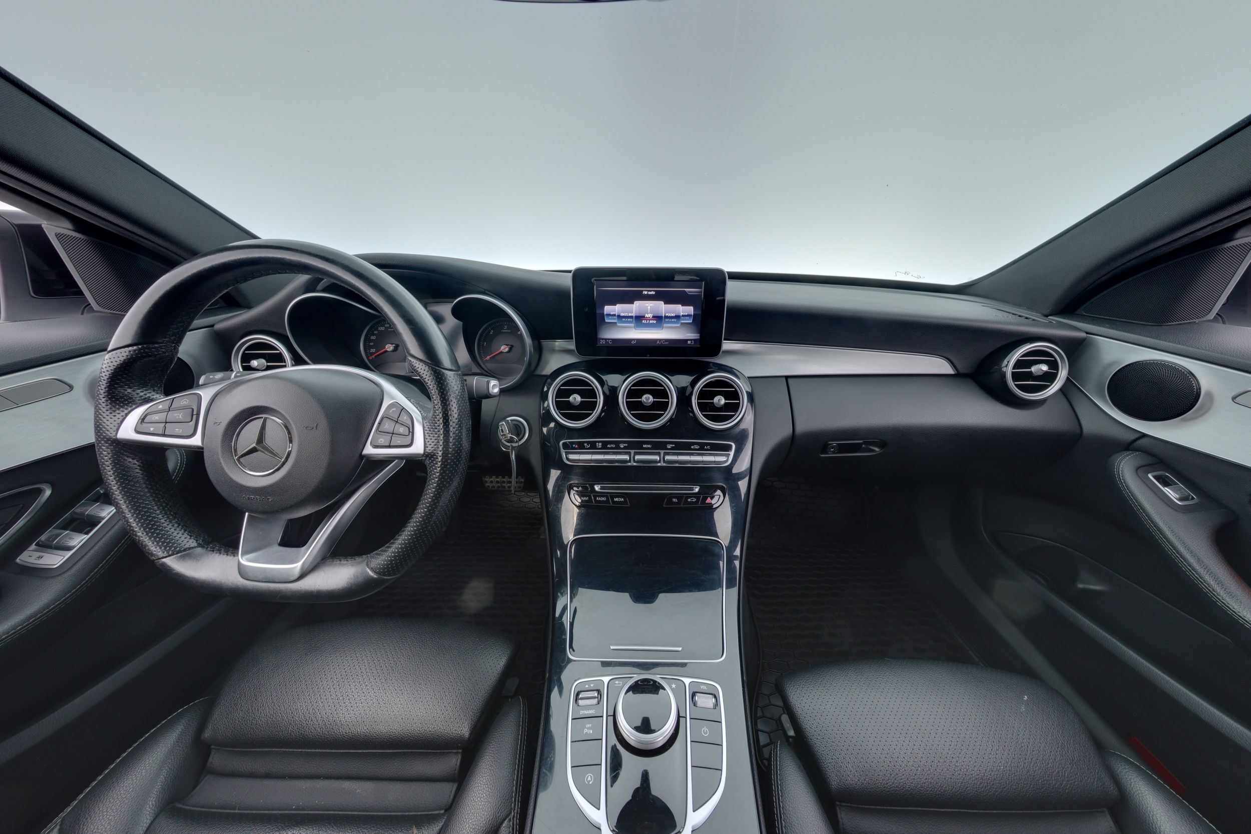 Mercedes-Benz C 180 d T AMG 2017, kuva 7/26