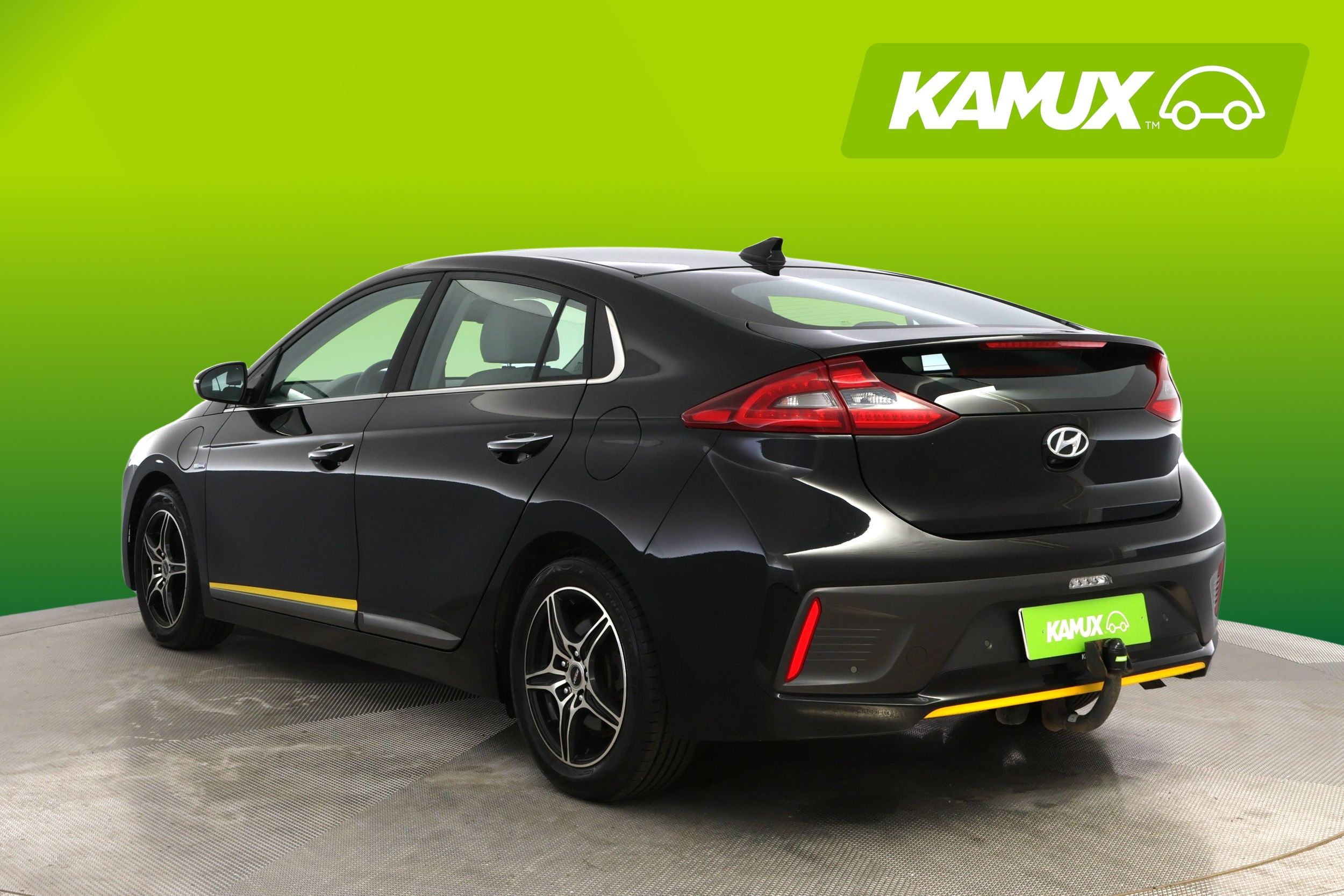 Hyundai Ioniq Plug-In DCT Style 2019, photo 4/25