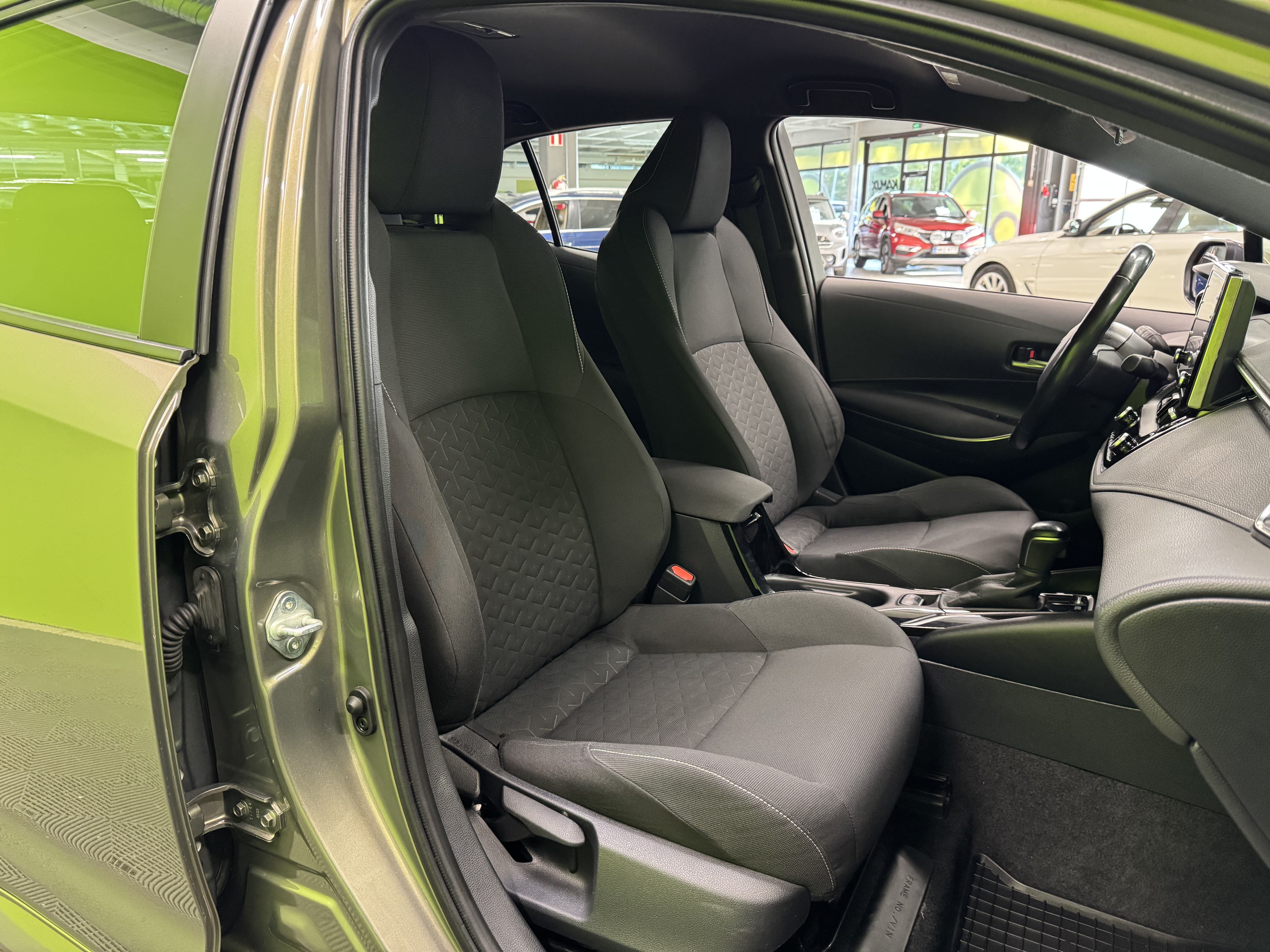 Toyota Corolla 2020, kuva 7/20