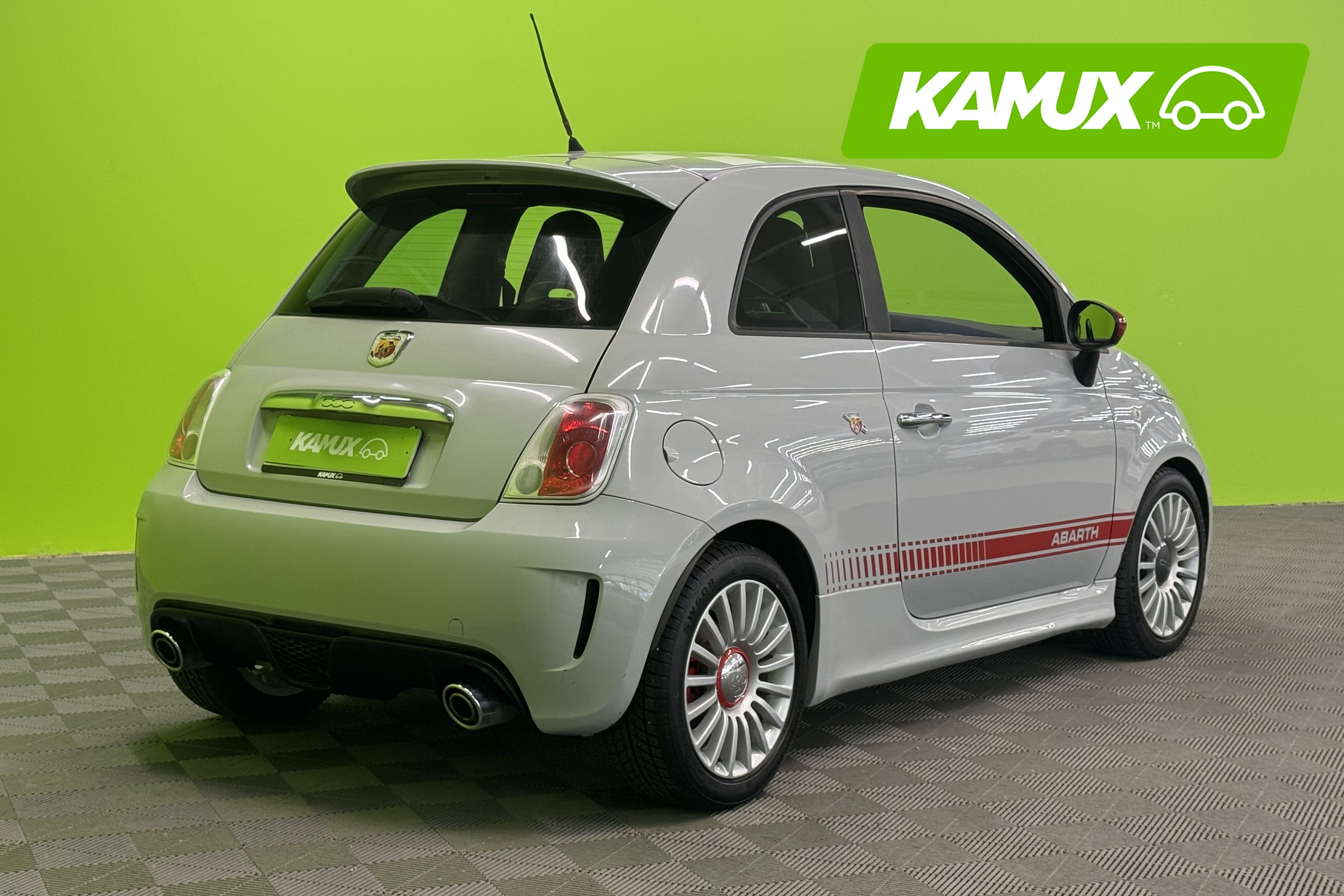 Fiat-Abarth 500 1,4 T-Jet 135hv Bensiini 2014, photo 3/16