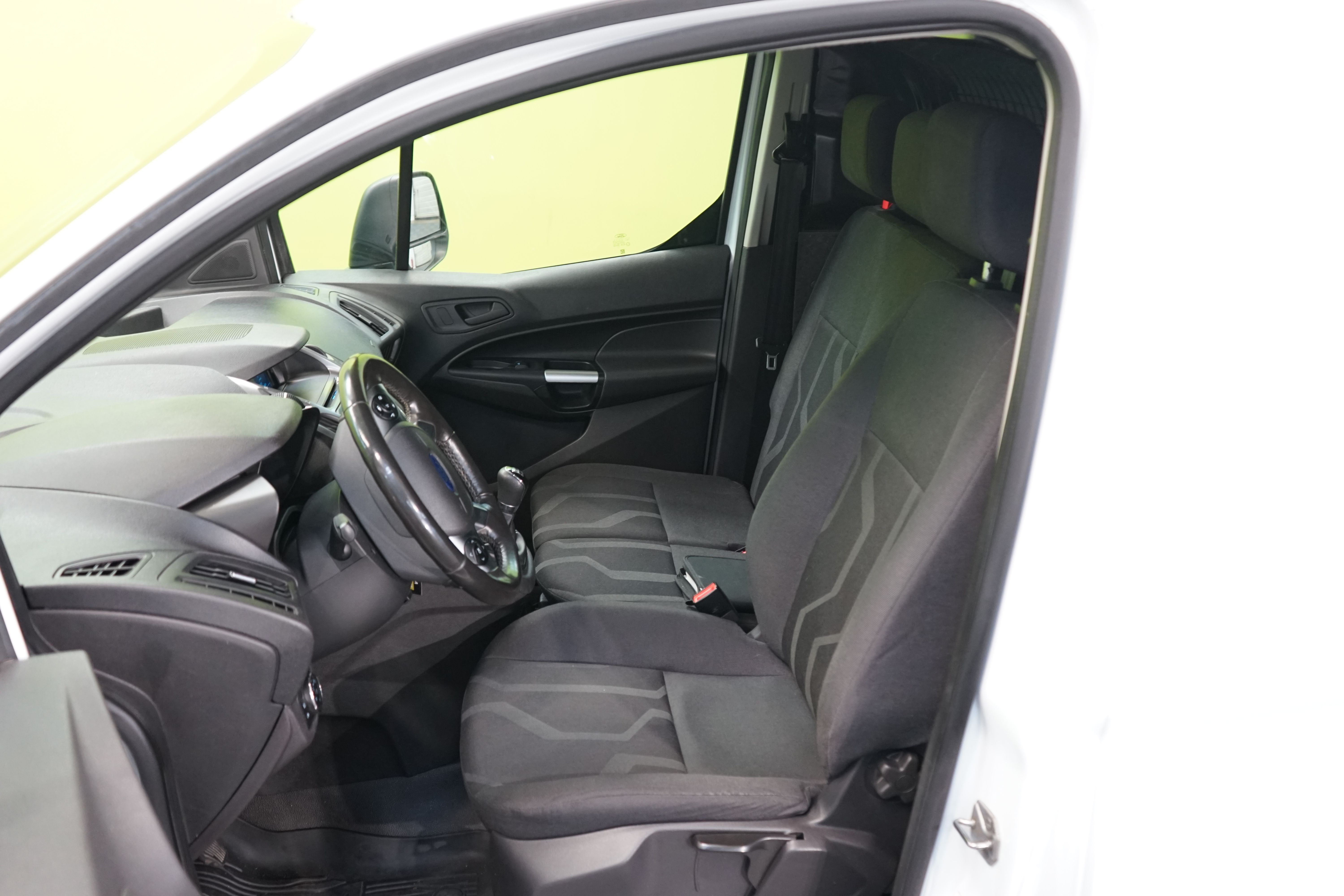 Ford Transit Connect 2018, photo 7/17