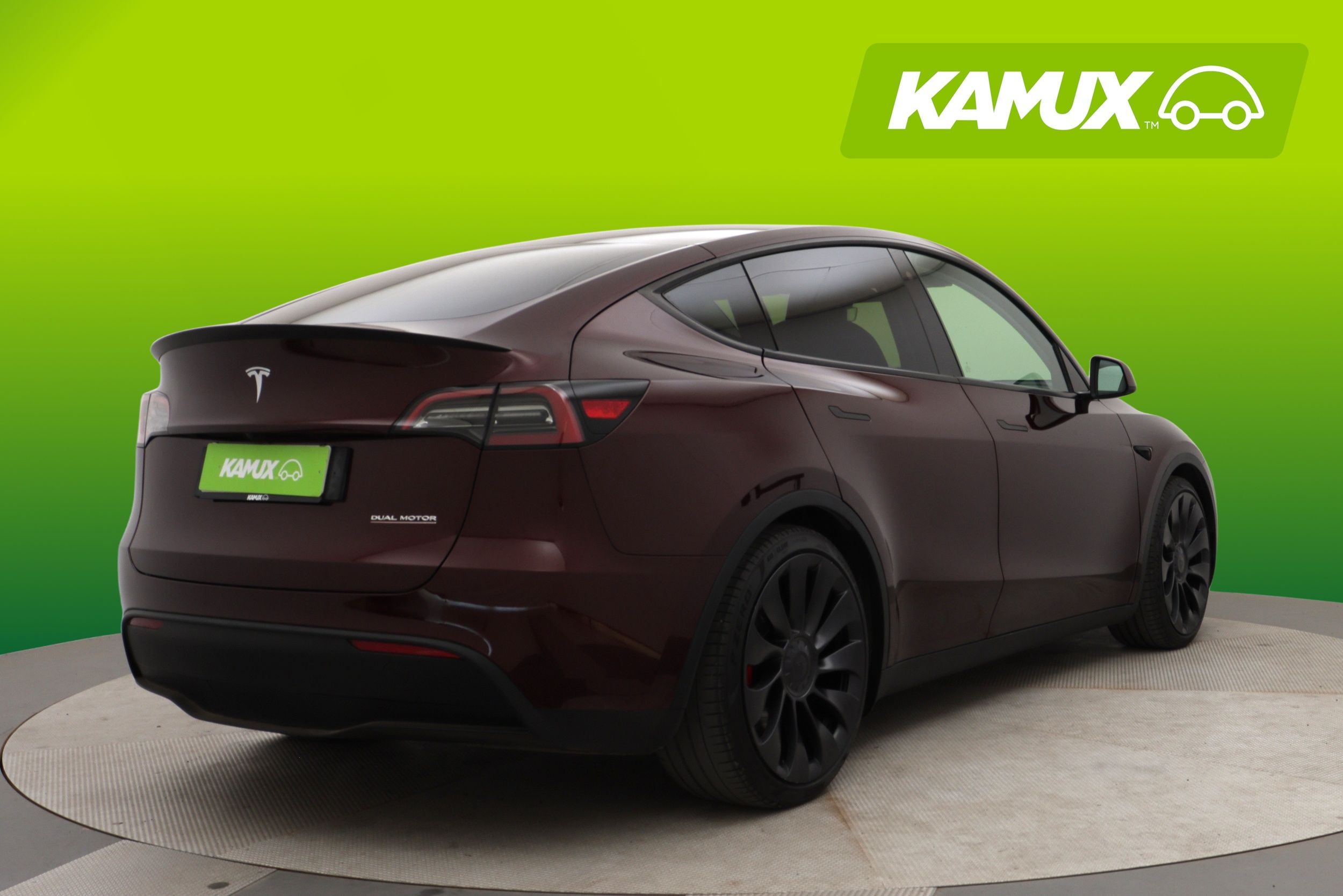 Tesla Model Y Performance 2023, photo 3/22