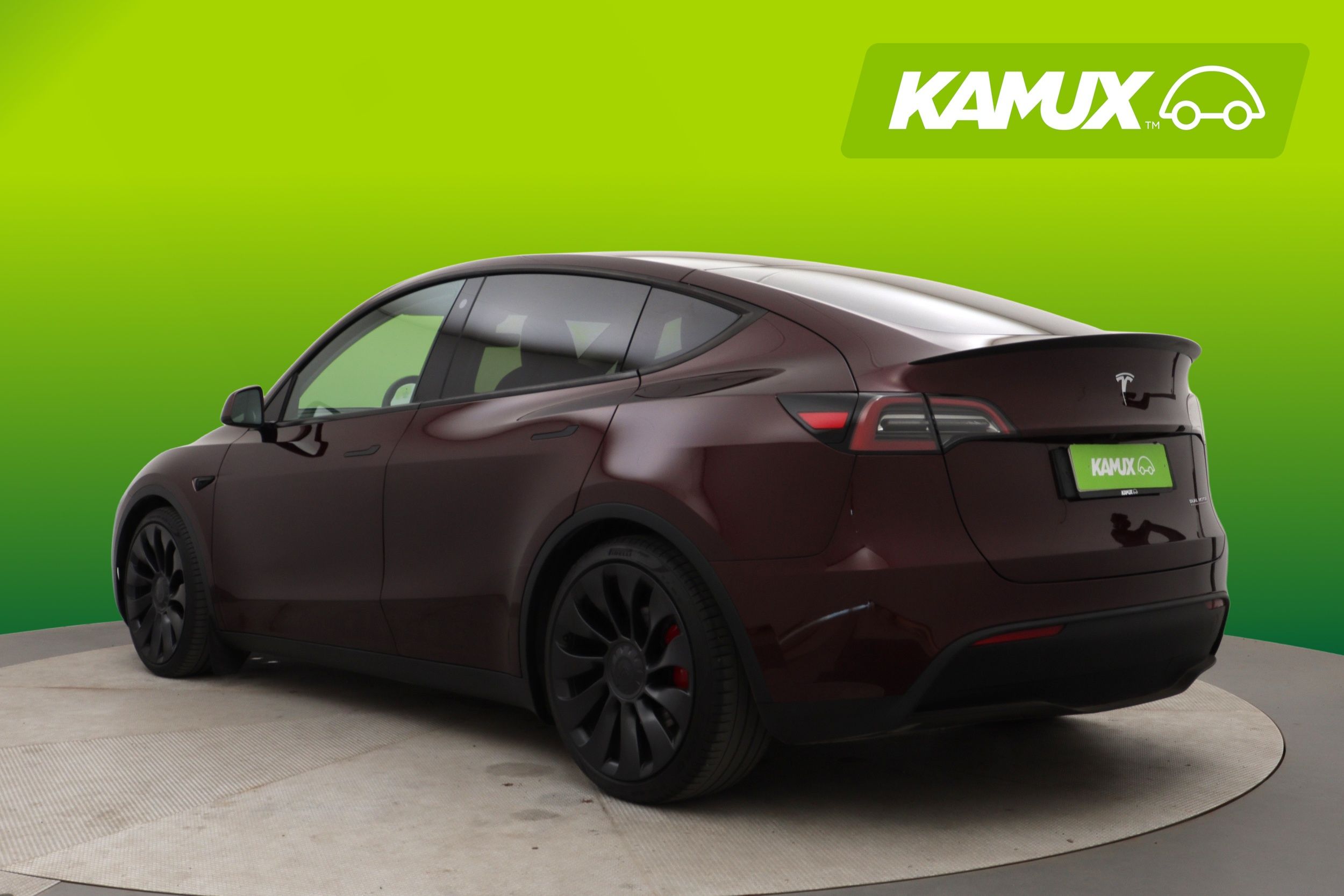 Tesla Model Y Performance 2023, photo 4/22