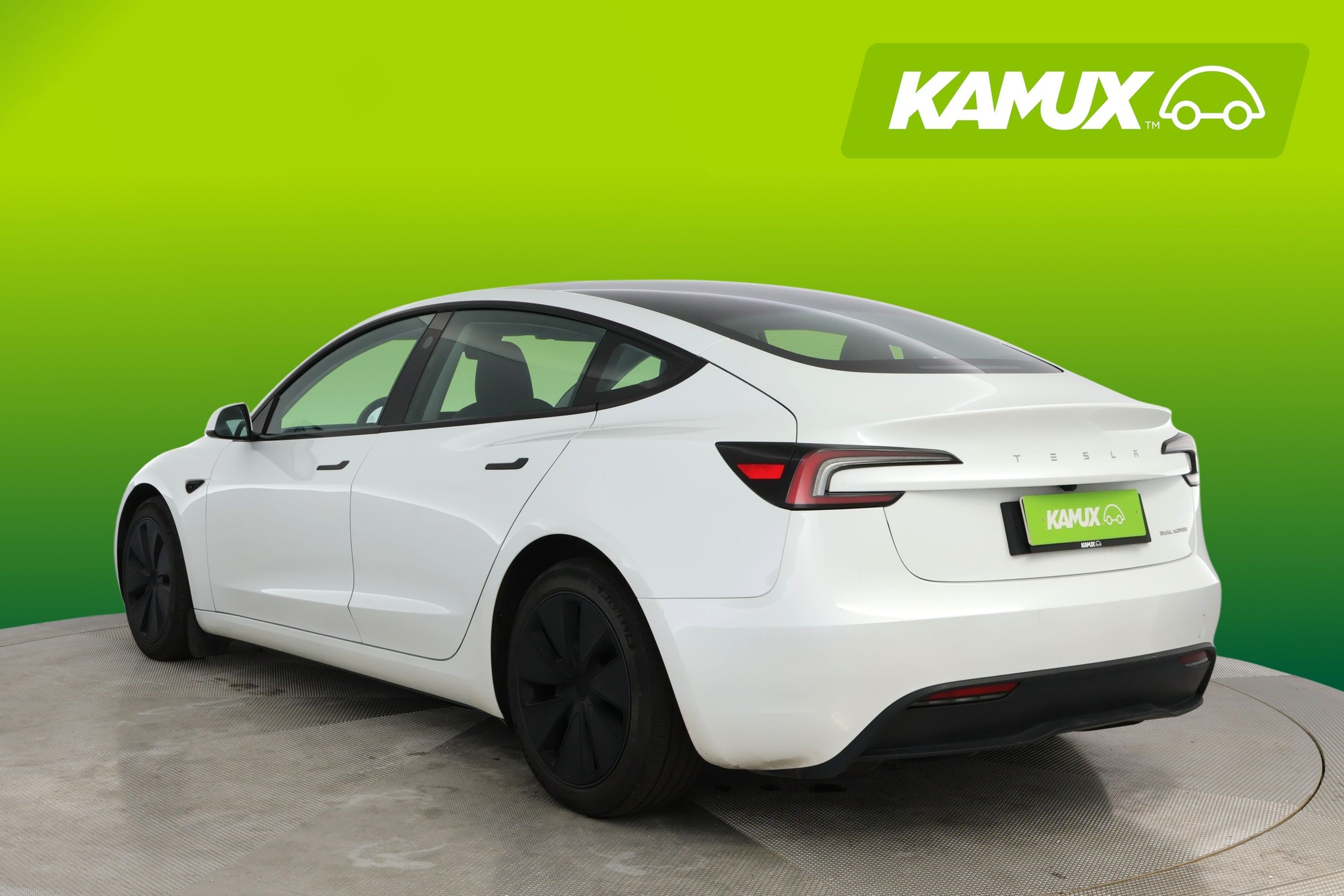Tesla Model 3 Long Range AWD Highland 2024, photo 4/27