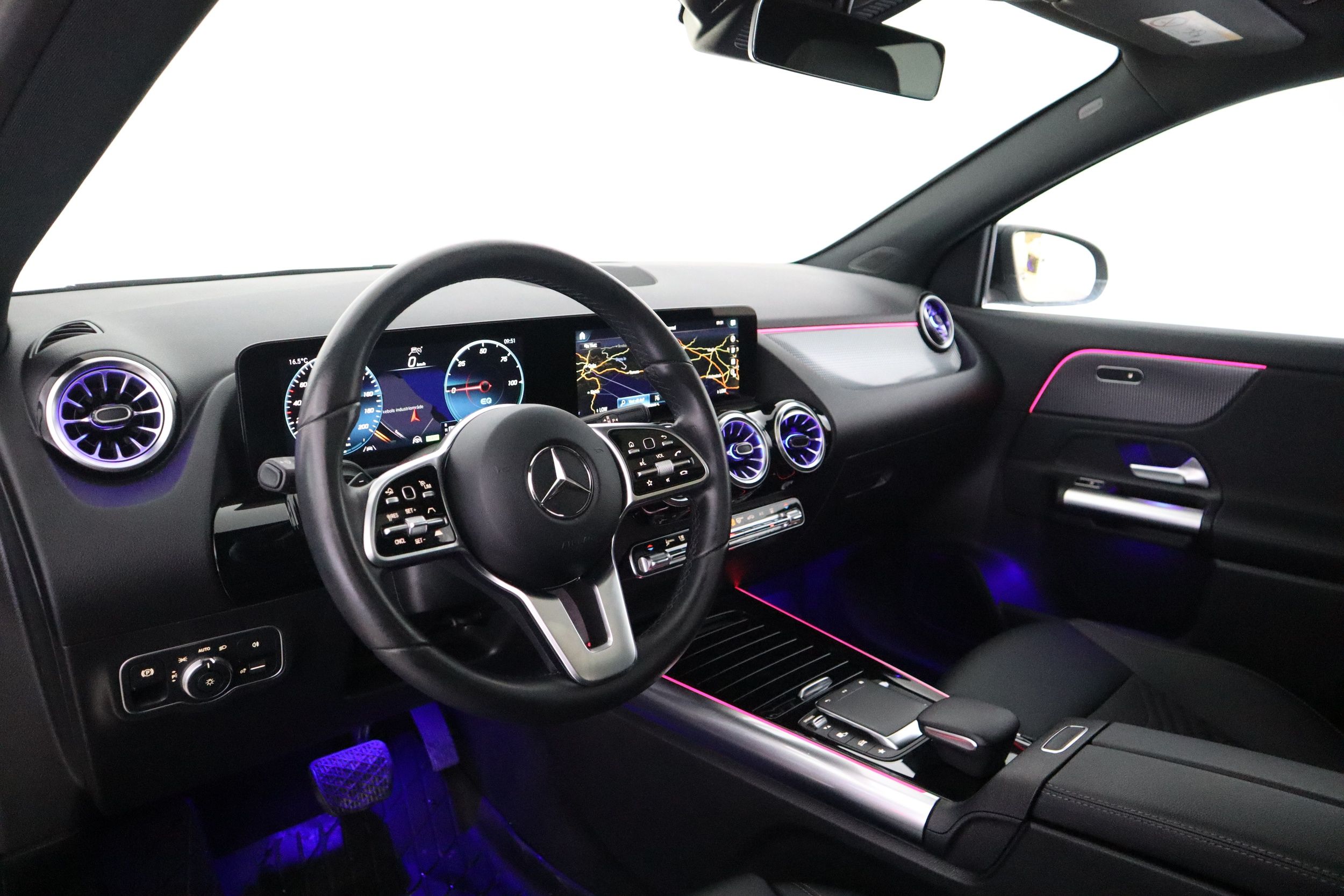 Mercedes-Benz EQA 250 SE Premium 2023, kuva 7/20