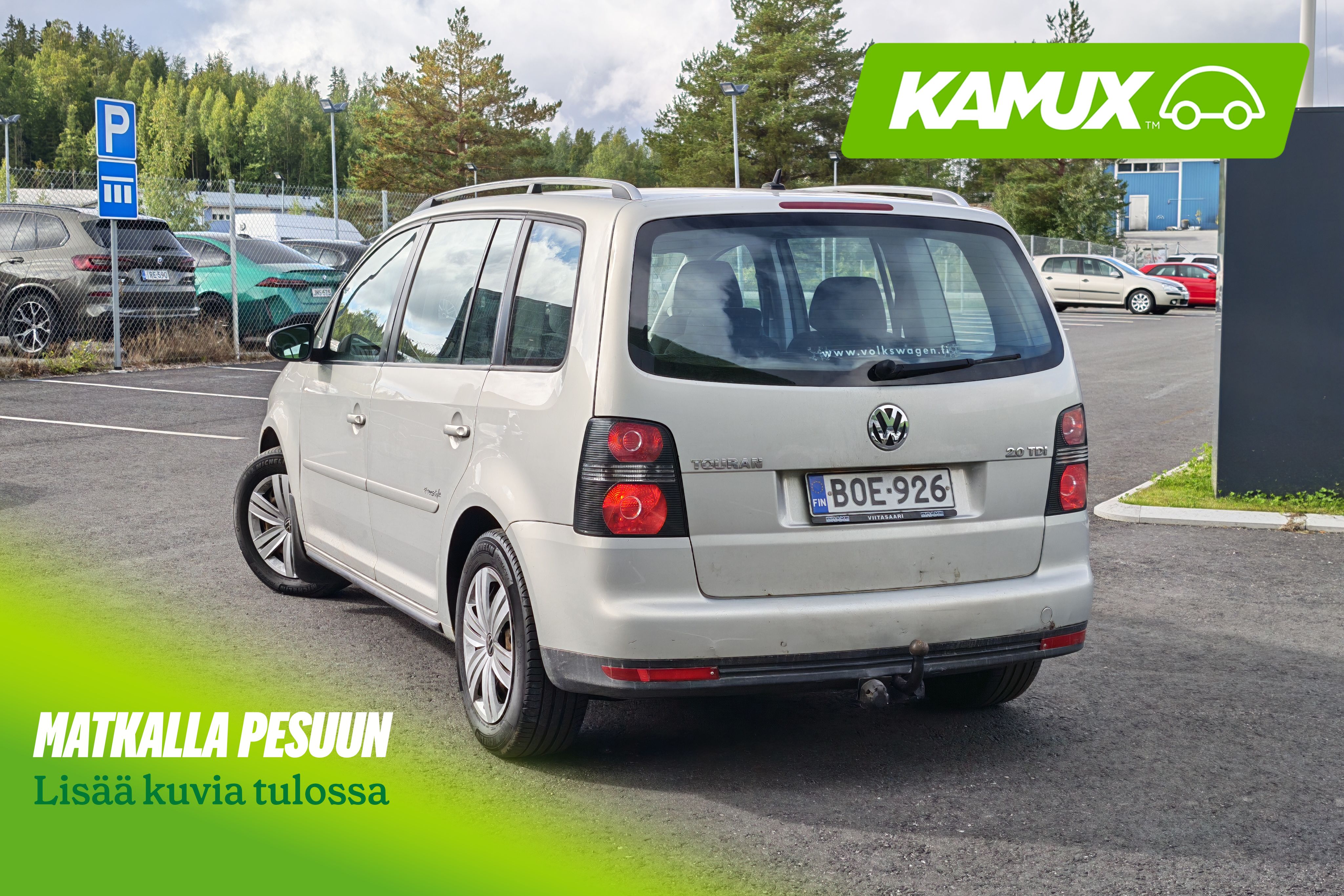 Volkswagen Touran 2010, kuva 2/5