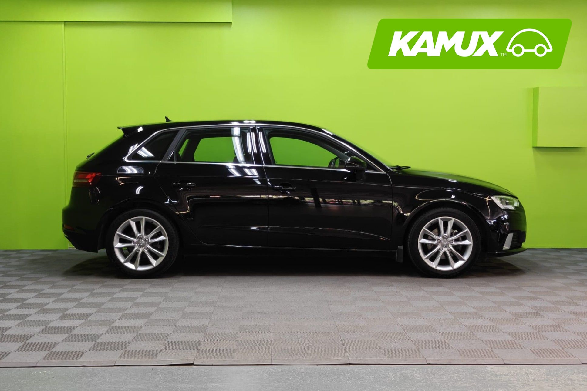 Audi A3 2017, photo 2/23