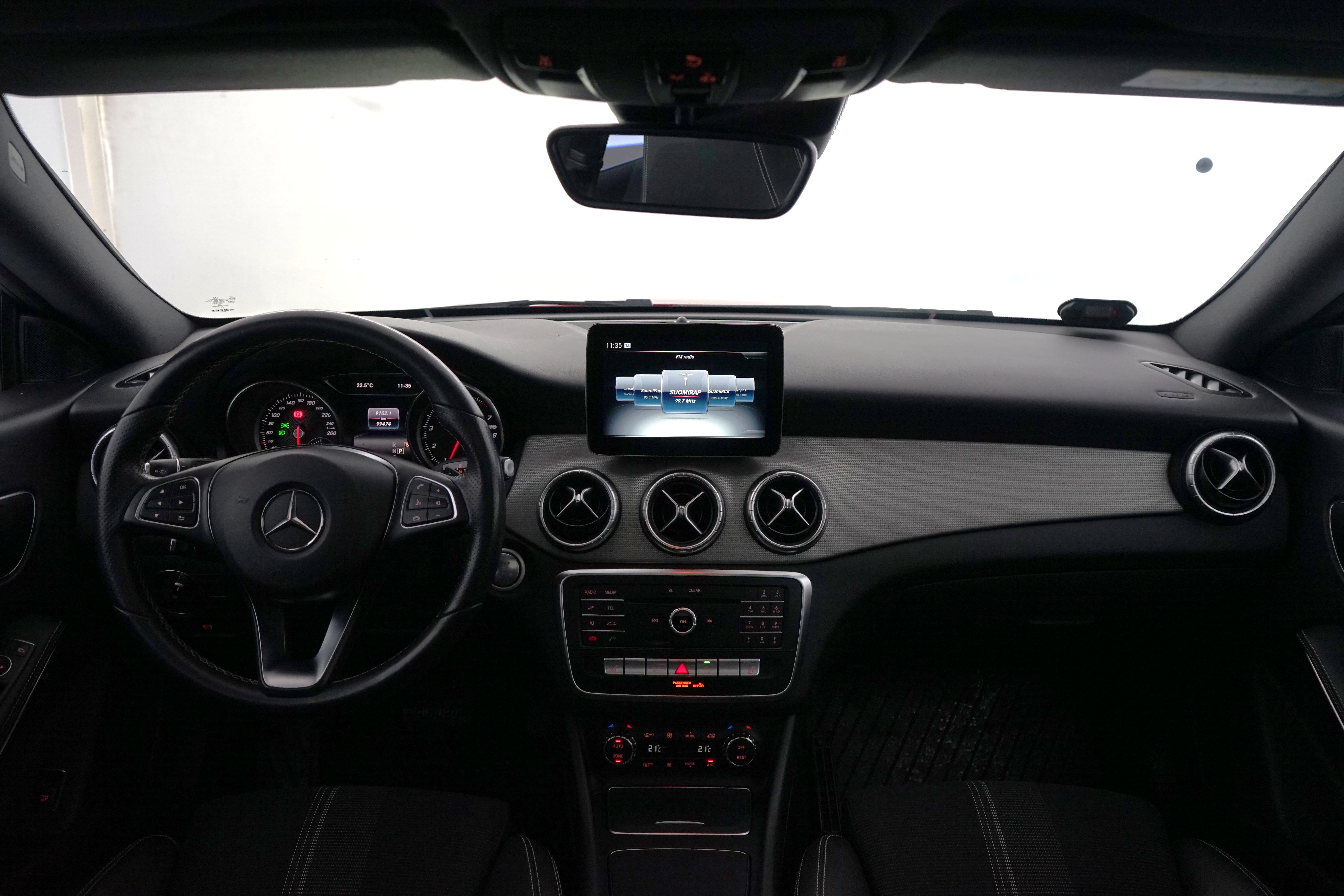 Mercedes-Benz CLA 180 Automatic Edition 2018, photo 6/20