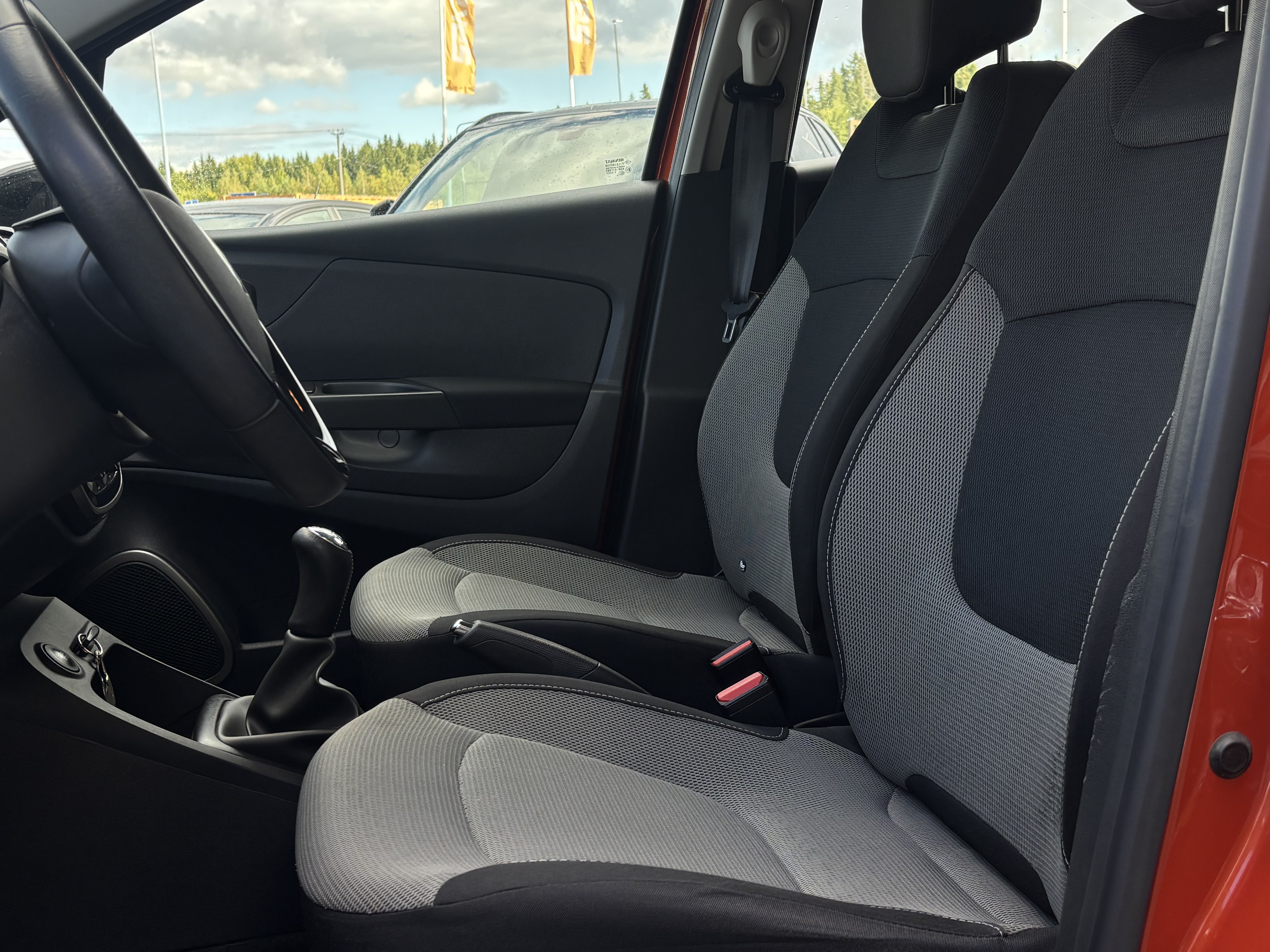 Renault Captur Energy TCe 90 Navi Style 2017, kuva 3/3