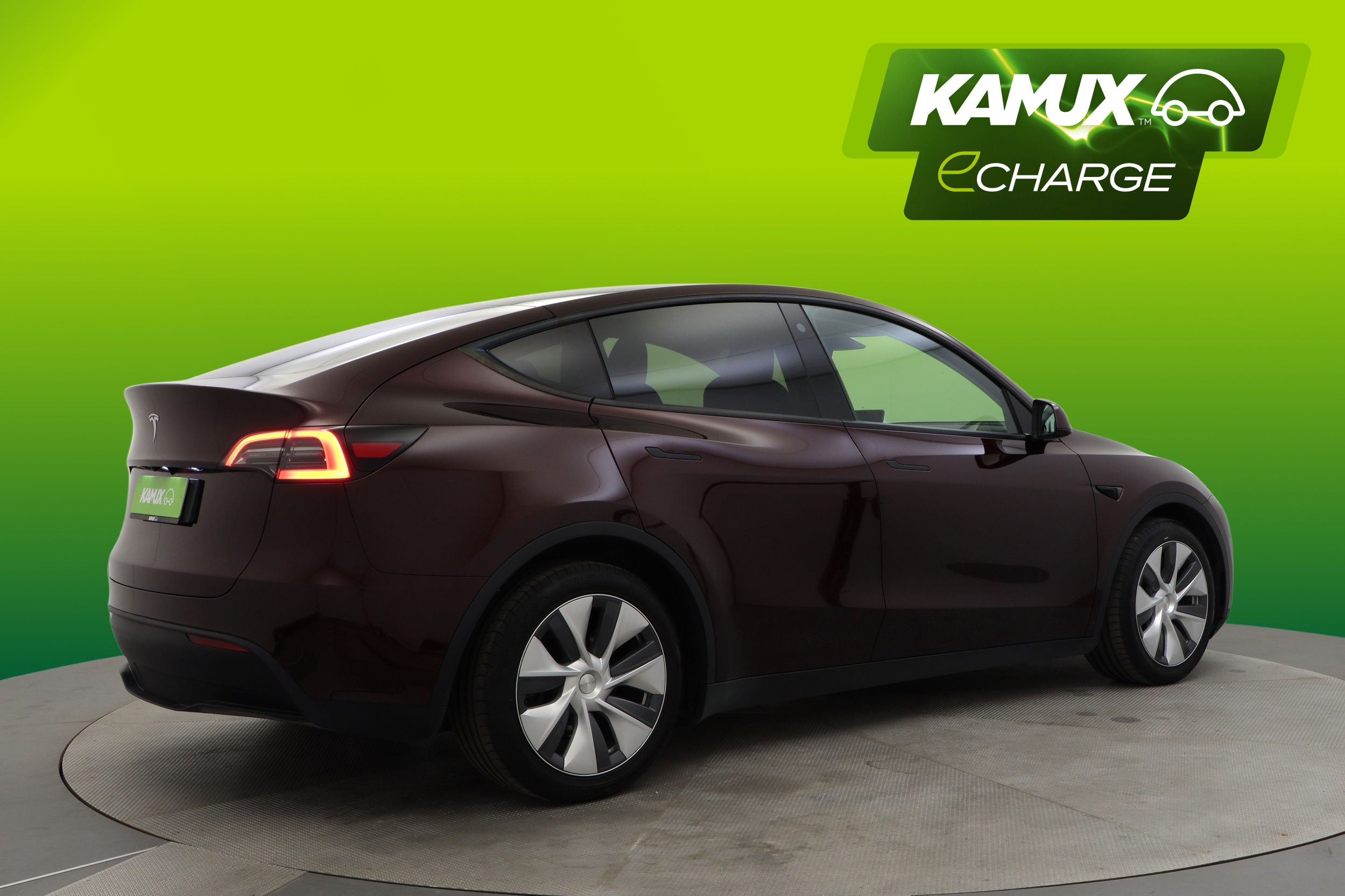 Tesla Model Y 2023, photo 2/27