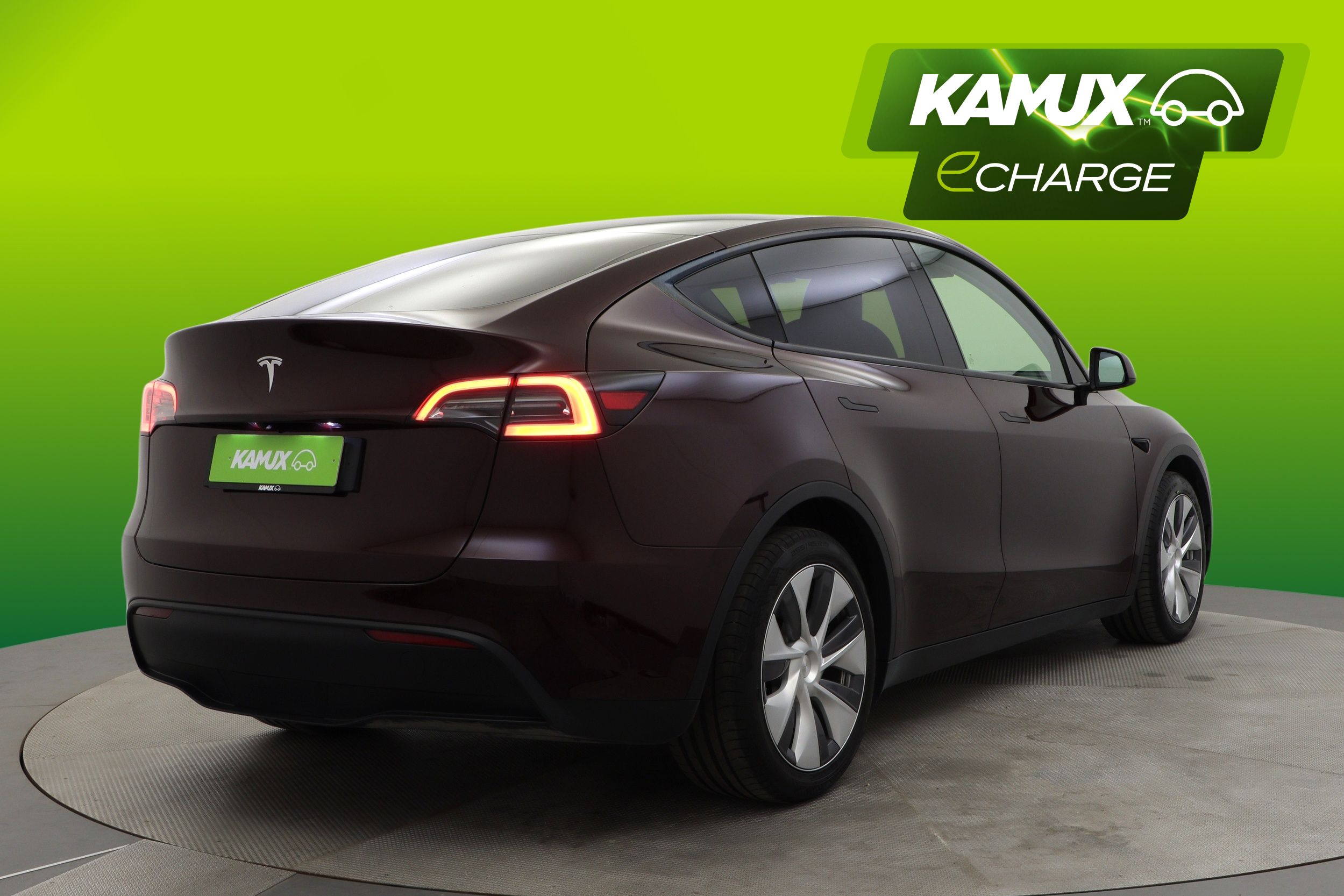 Tesla Model Y 2023, photo 3/27