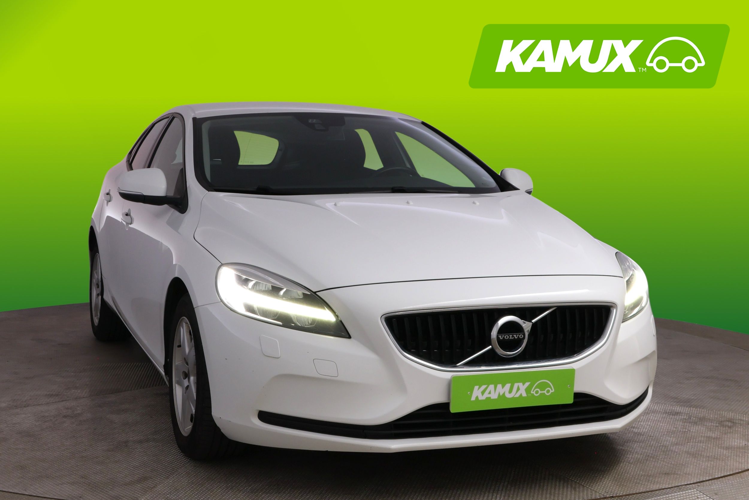 Volvo V40 D2 Business 2017, photo 6/22