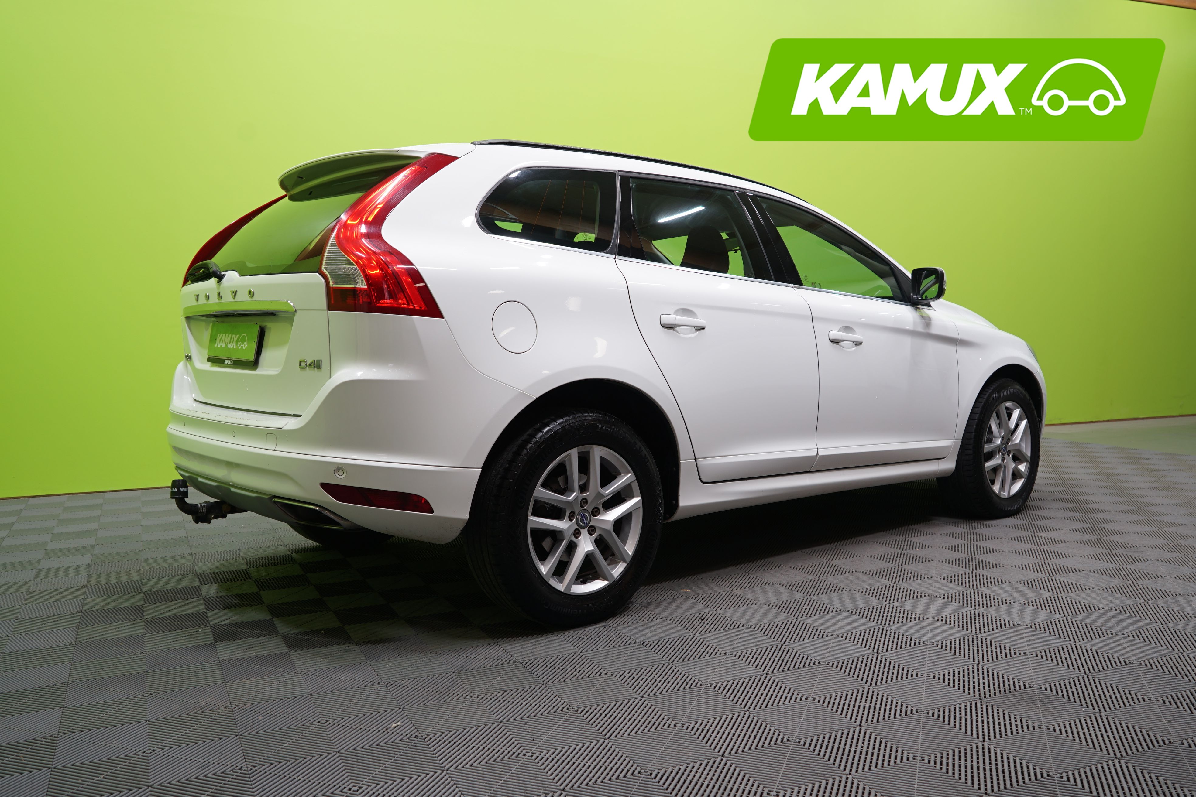 Volvo XC60 D4 Classic Momentum Aut 2017, photo 3/23