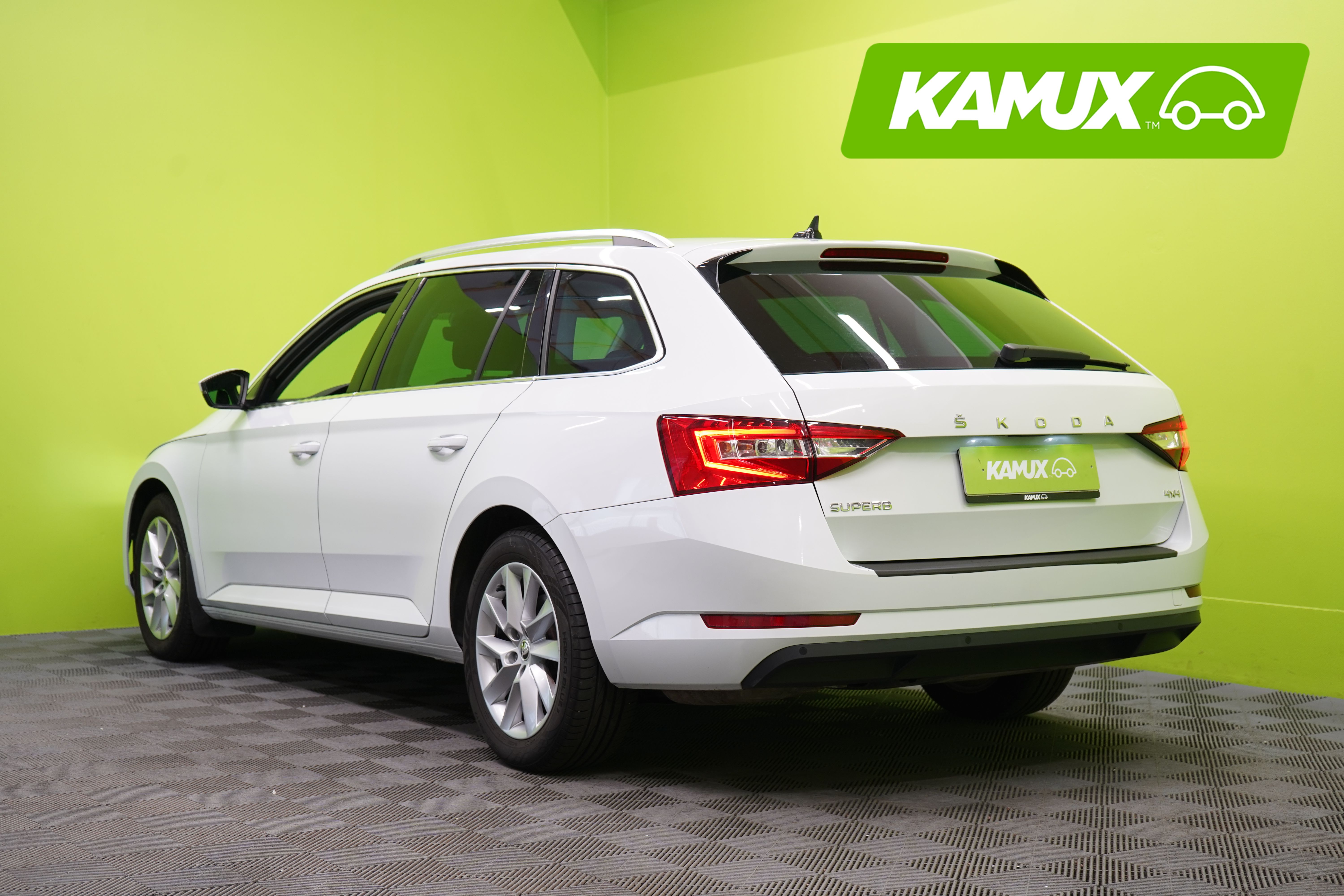 Skoda Superb 2023, kuva 4/27
