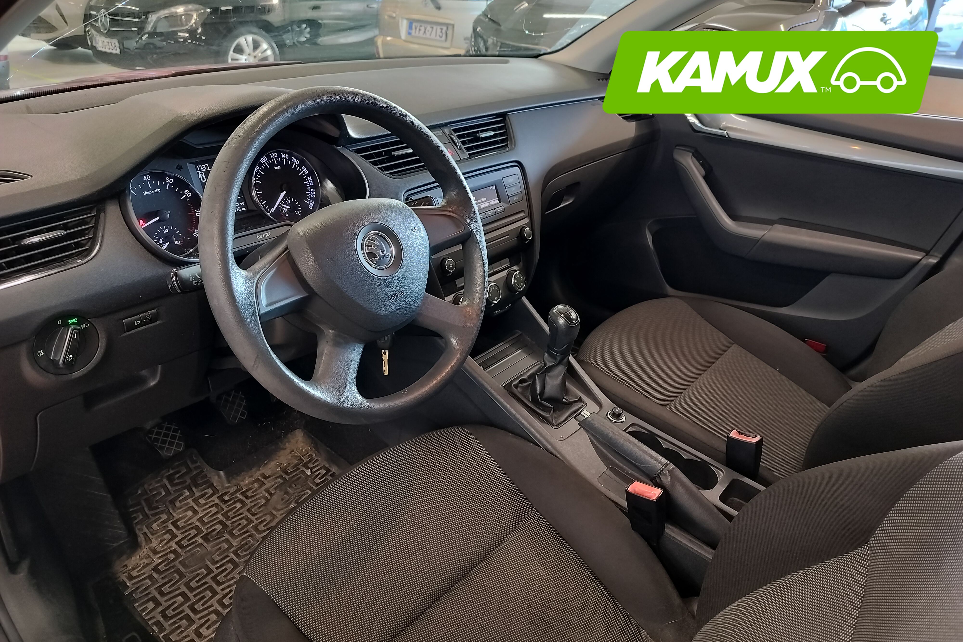 Skoda Octavia 1,2 TSI ACTIVE 2013, kuva 3/9