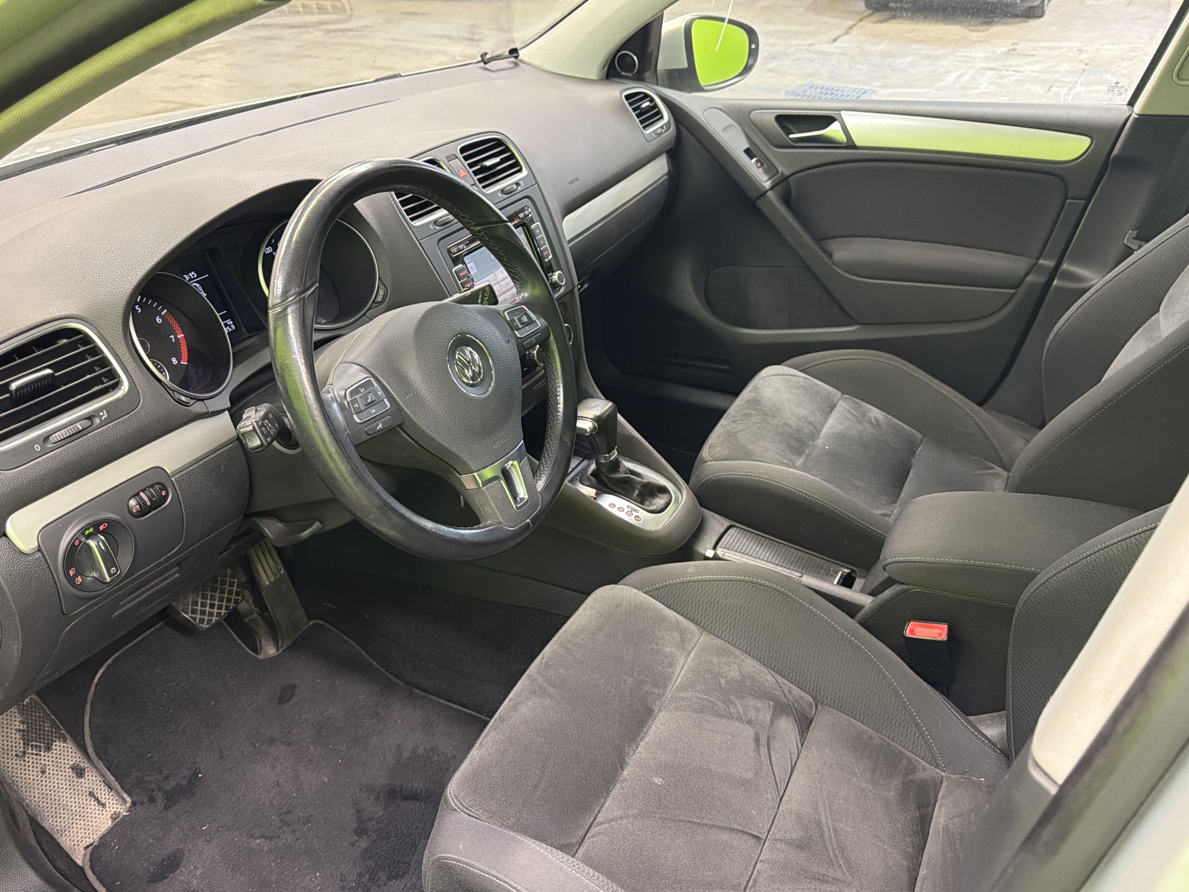 Volkswagen Golf 2010, photo 4/9