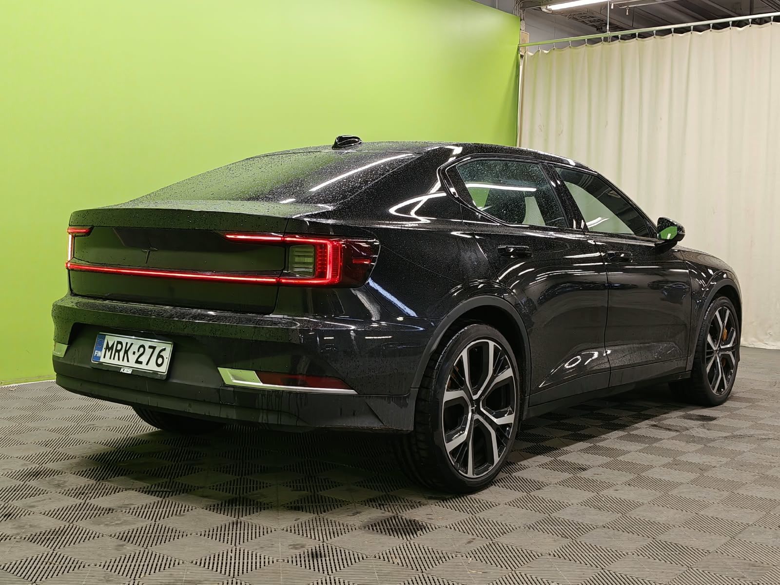 Polestar 2 2021, kuva 3/9