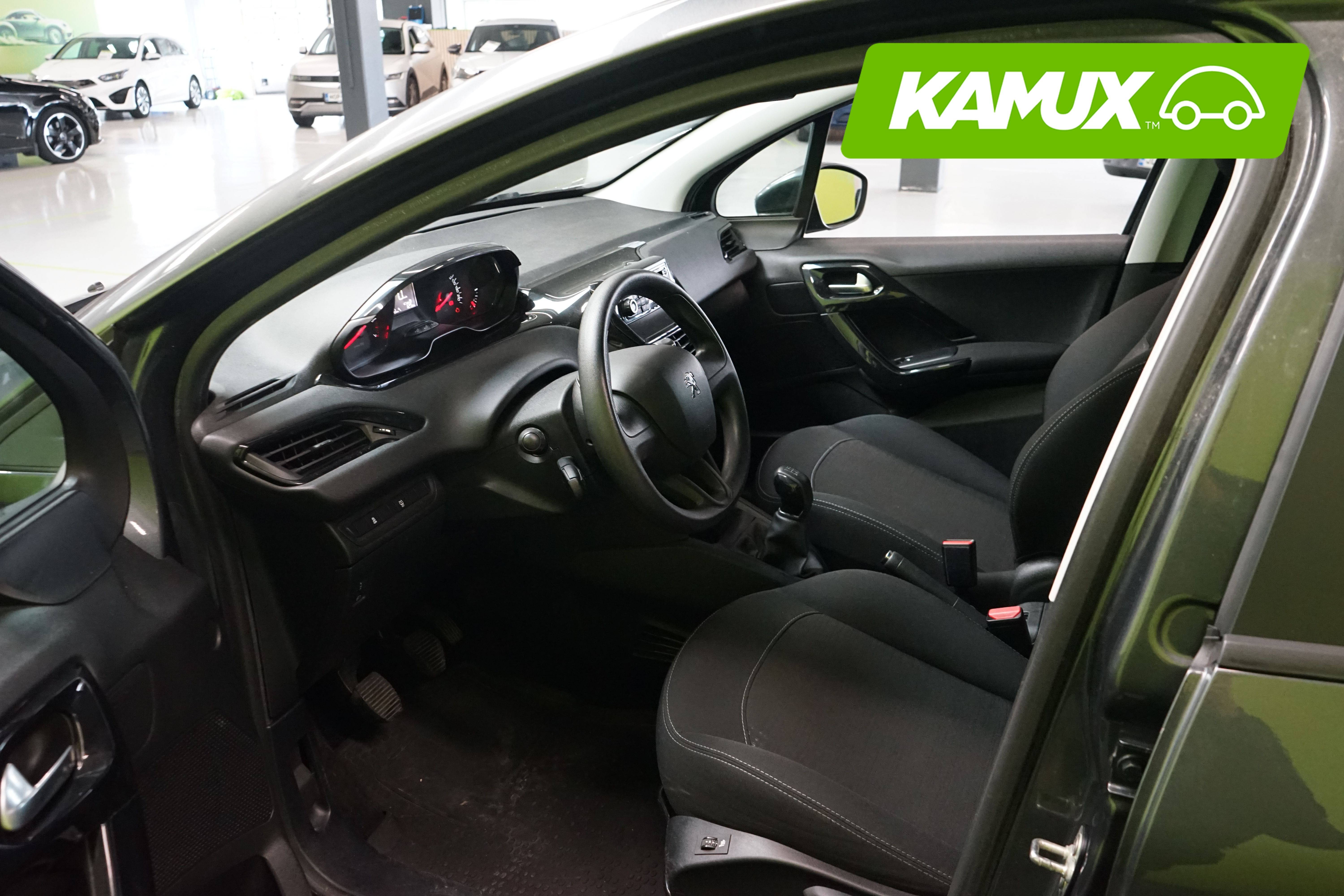 Peugeot 208 Motion VTi 68 5-ov 2014, kuva 6/18