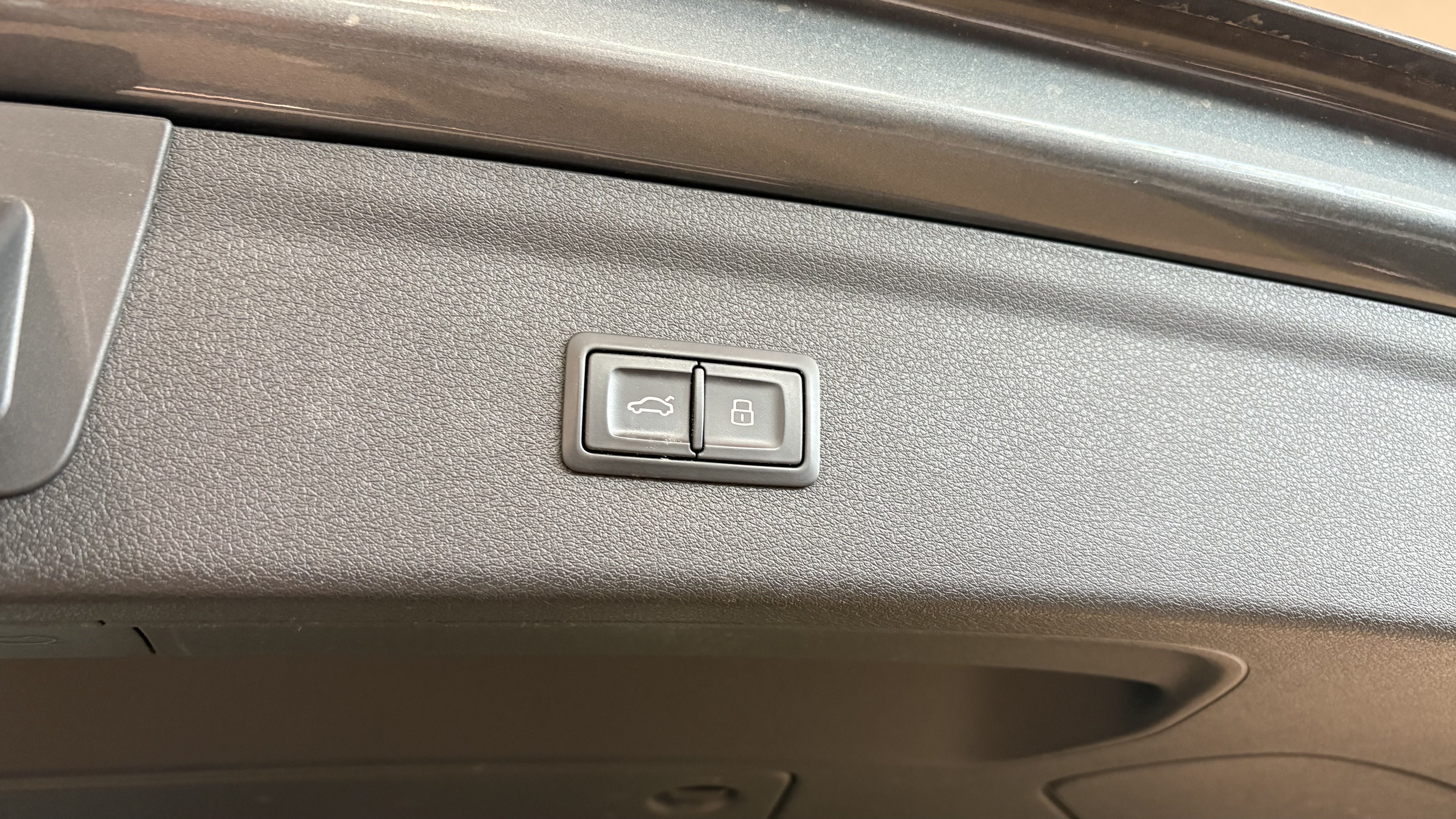 Audi Q3 Land of quattro Edition 2,0 TDI 2016, kuva 7/15