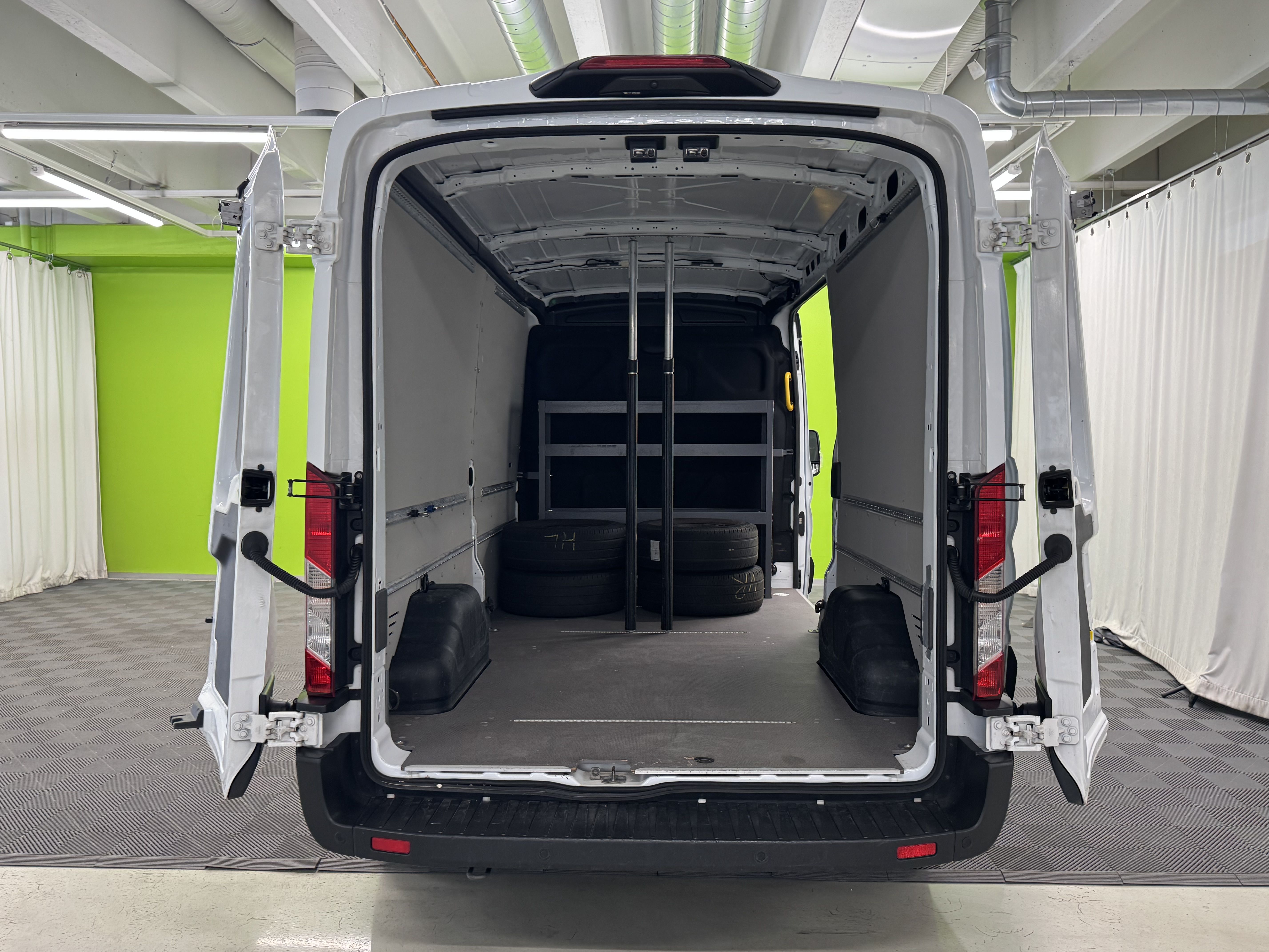 Ford Transit 2023, kuva 6/18