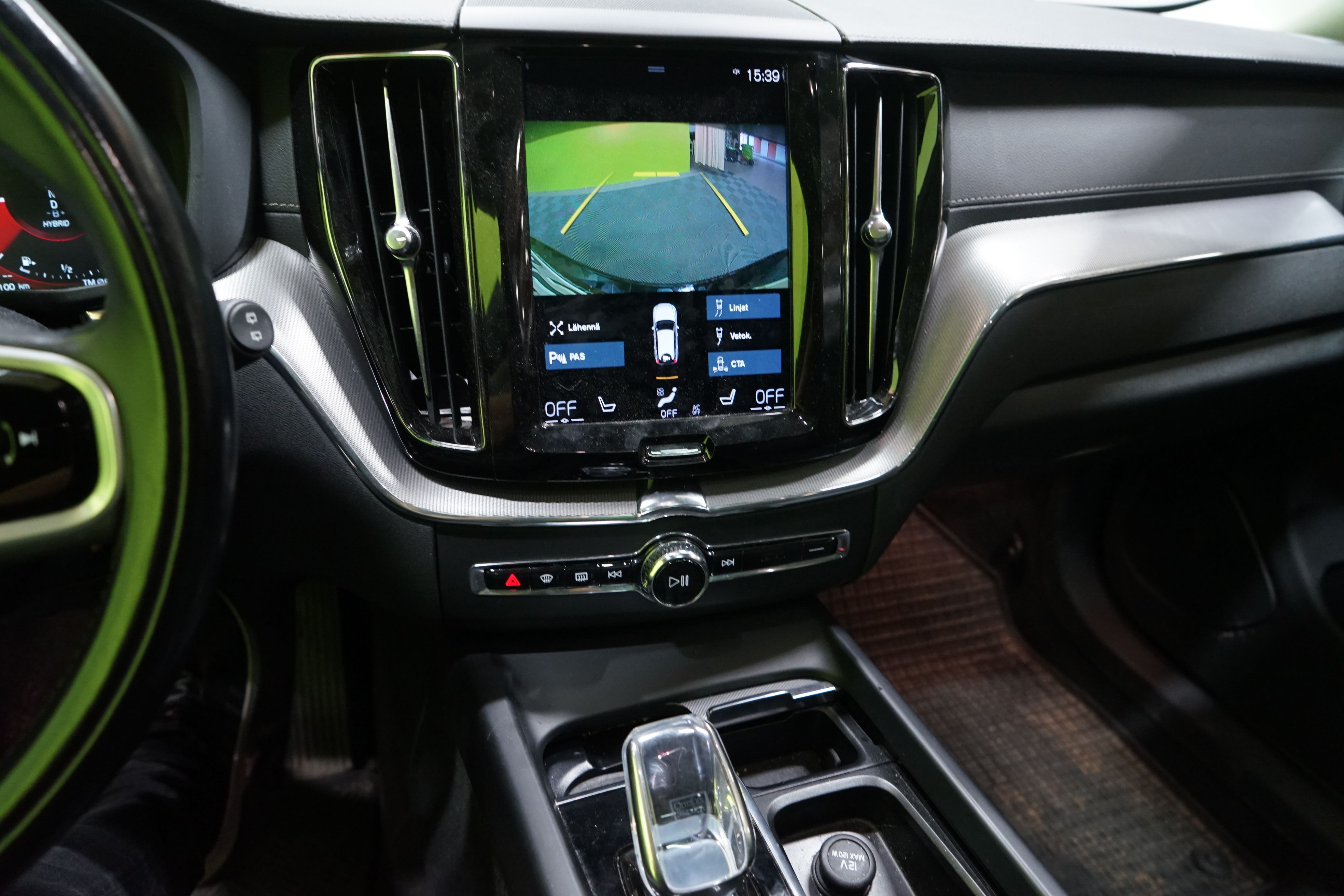 Volvo XC60 2021, kuva 5/9