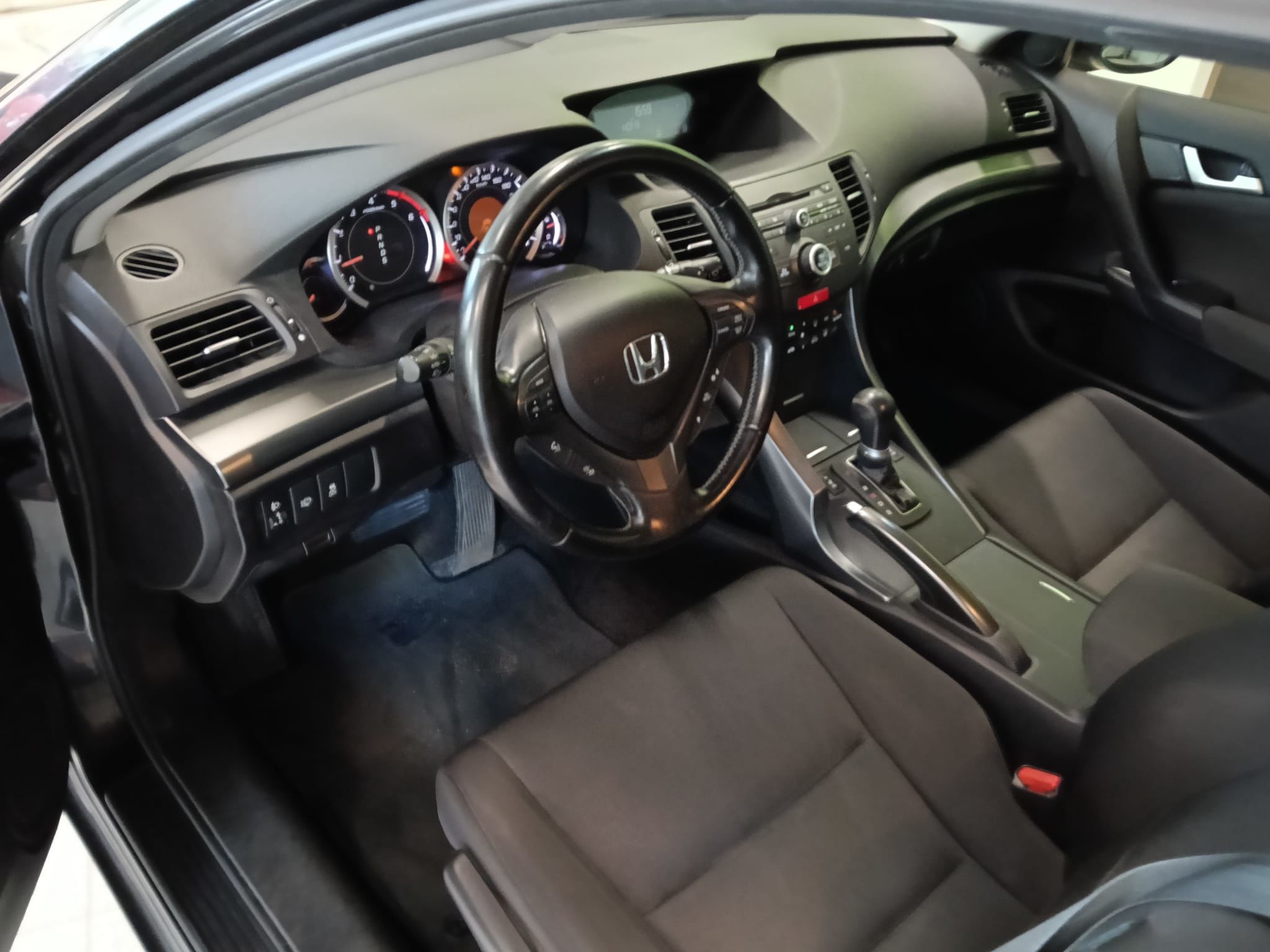 Honda Accord 2012, kuva 3/3
