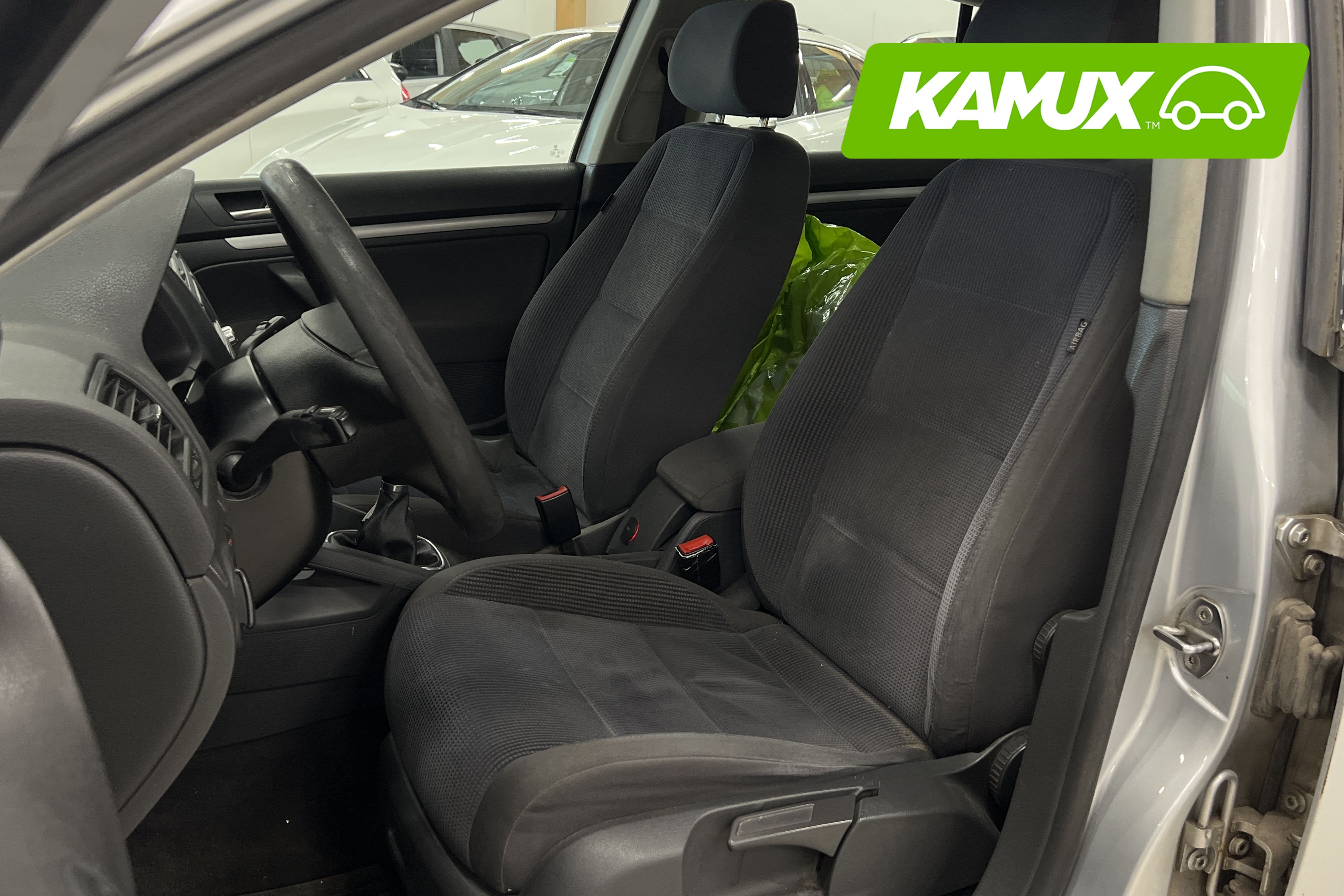 Volkswagen Jetta 1,6 75 kW Comfortline 2006, photo 4/9