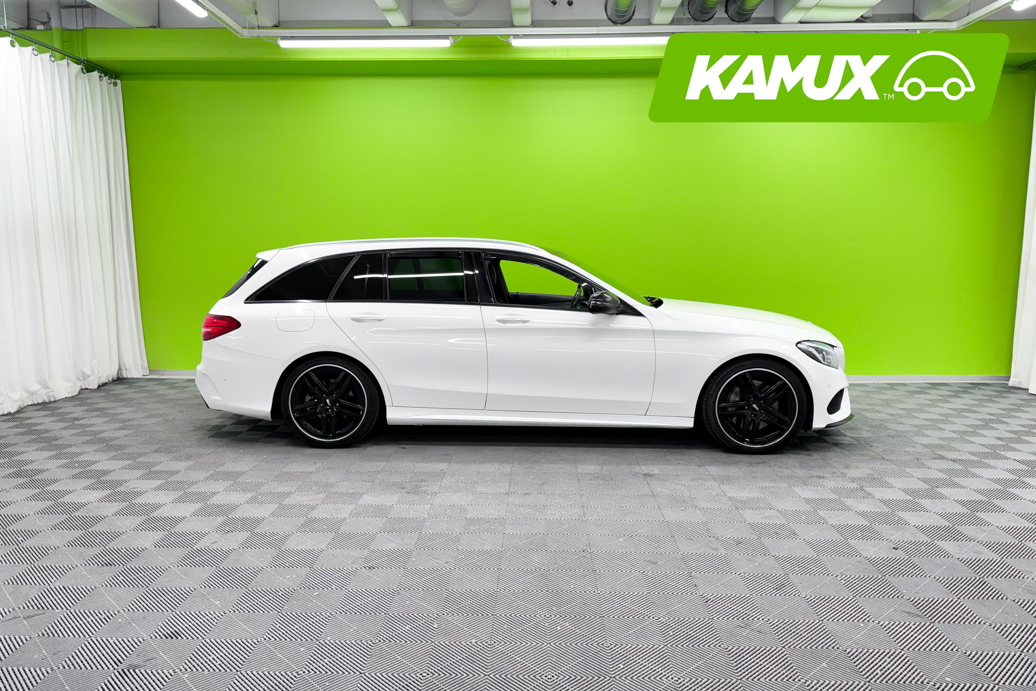 Mercedes-Benz C 250d T A AMG 2015, kuva 3/33
