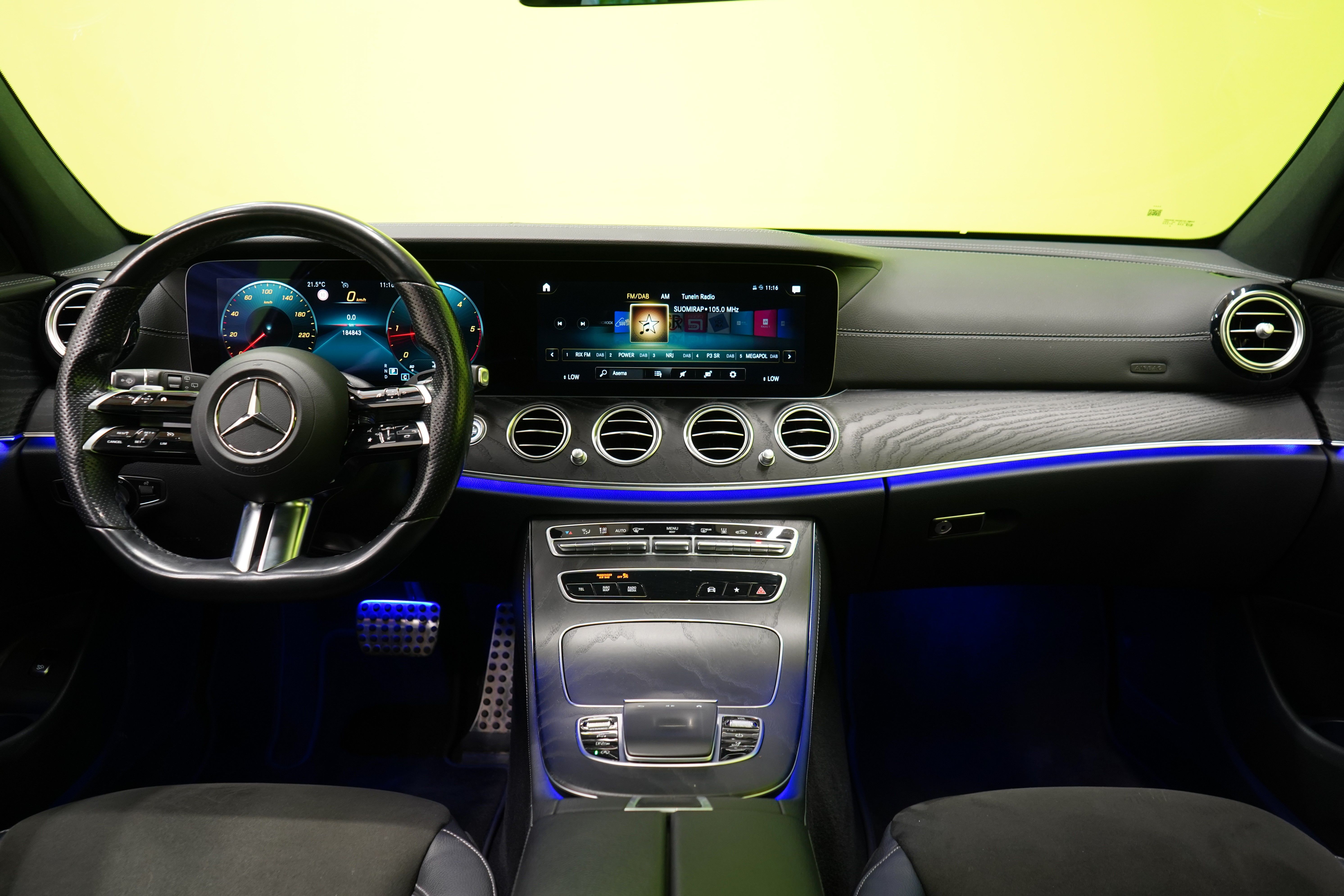 Mercedes-Benz E 220 d 4Matic T AMG 2021, kuva 7/32