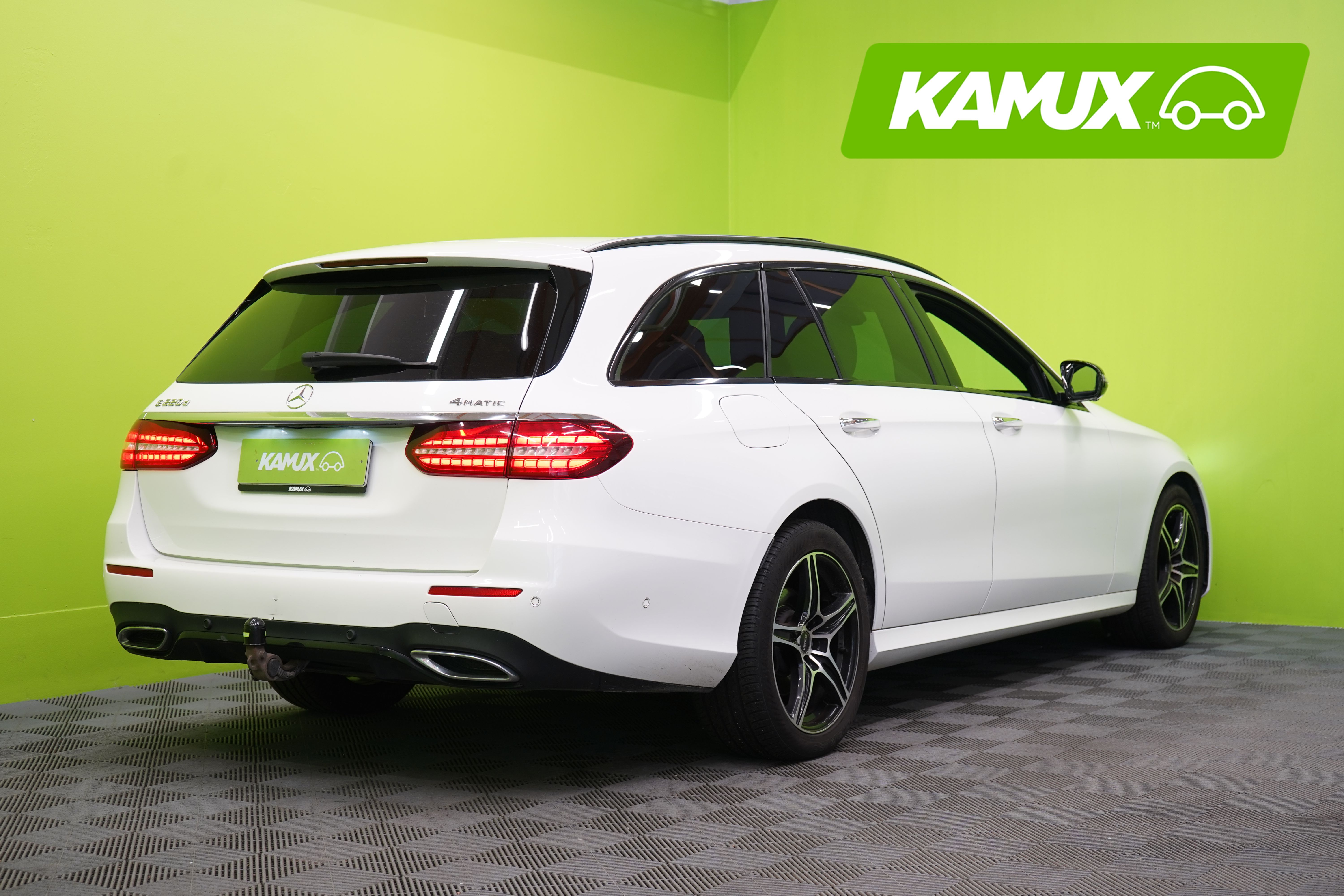 Mercedes-Benz E 220 d 4Matic T AMG 2021, kuva 3/32