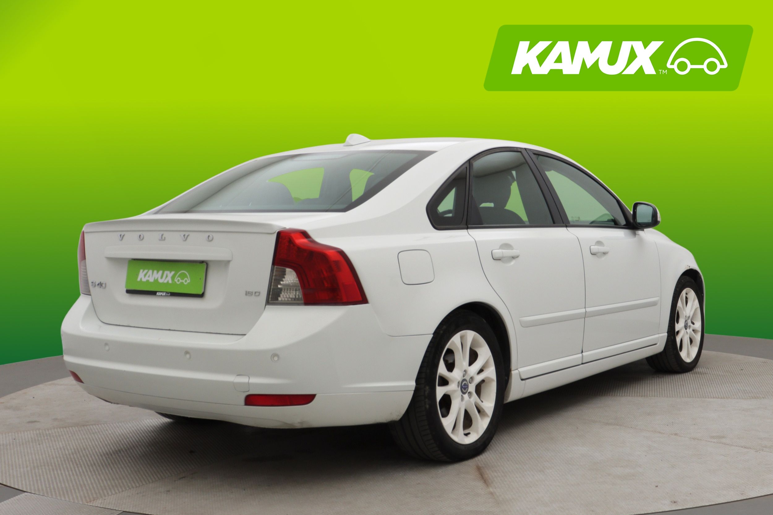 Volvo S40 2010, photo 3/26