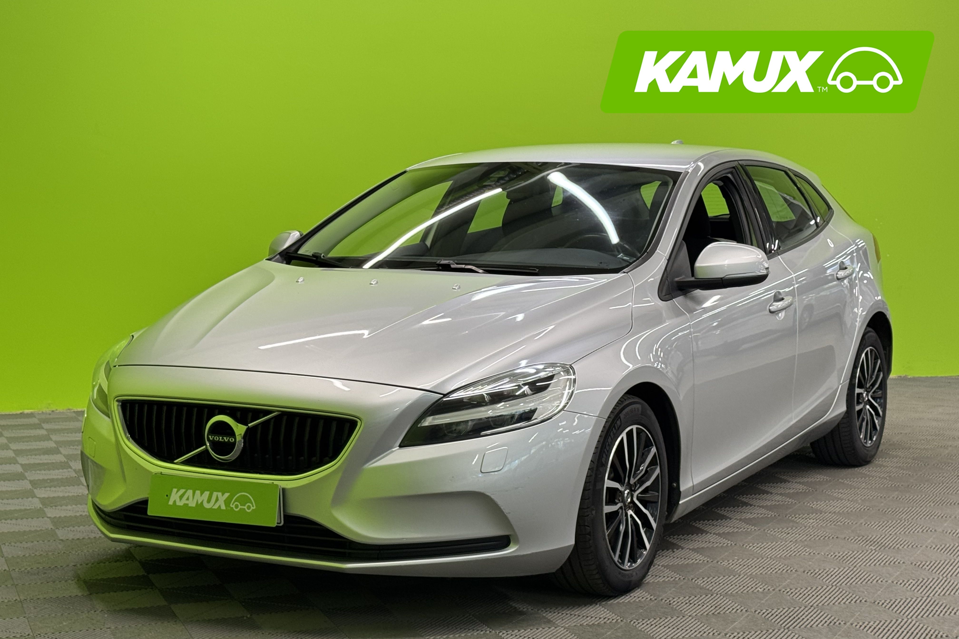 Volvo V40 D2 Momentum aut 2017, kuva 5/21