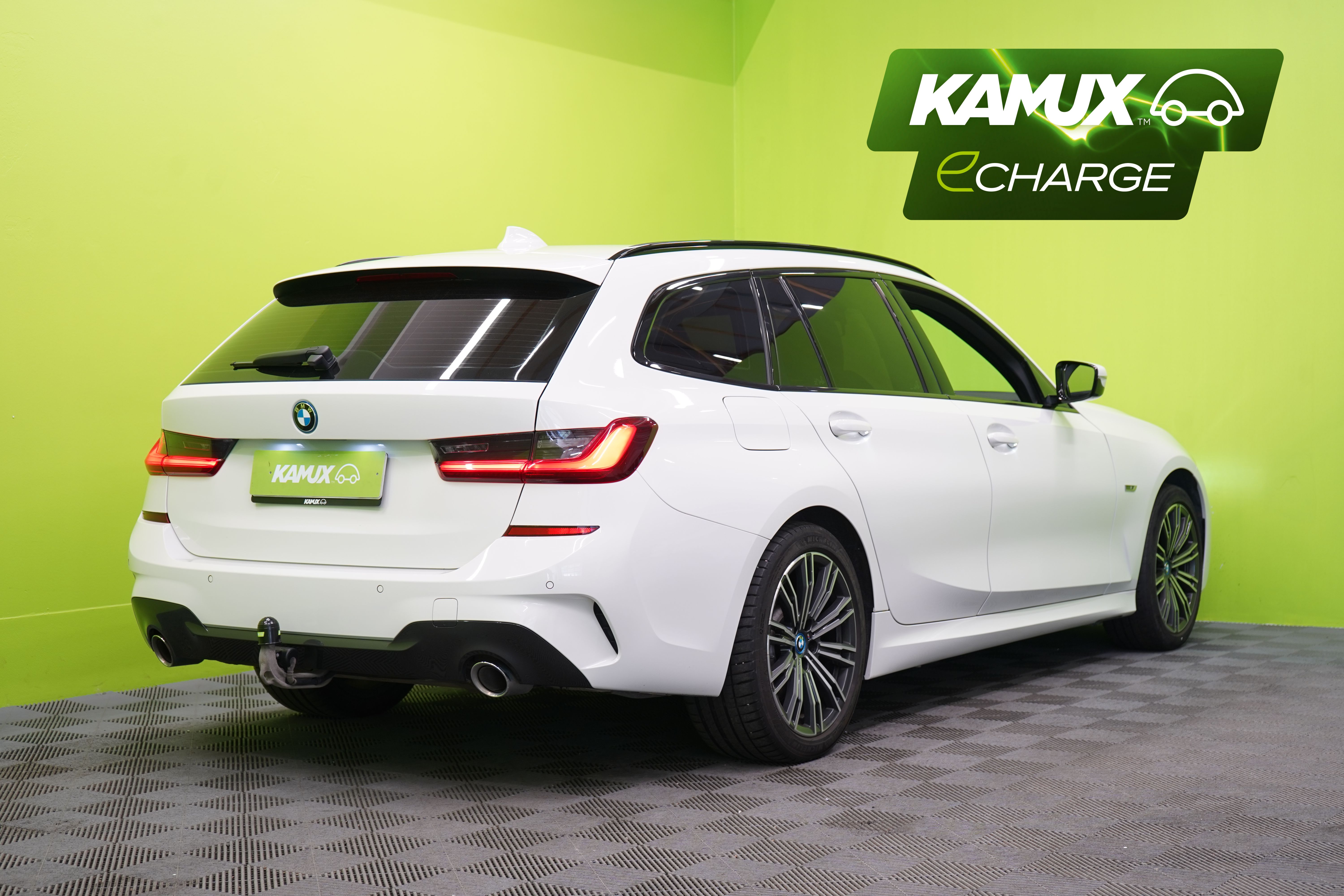 BMW 320 2022, kuva 3/33