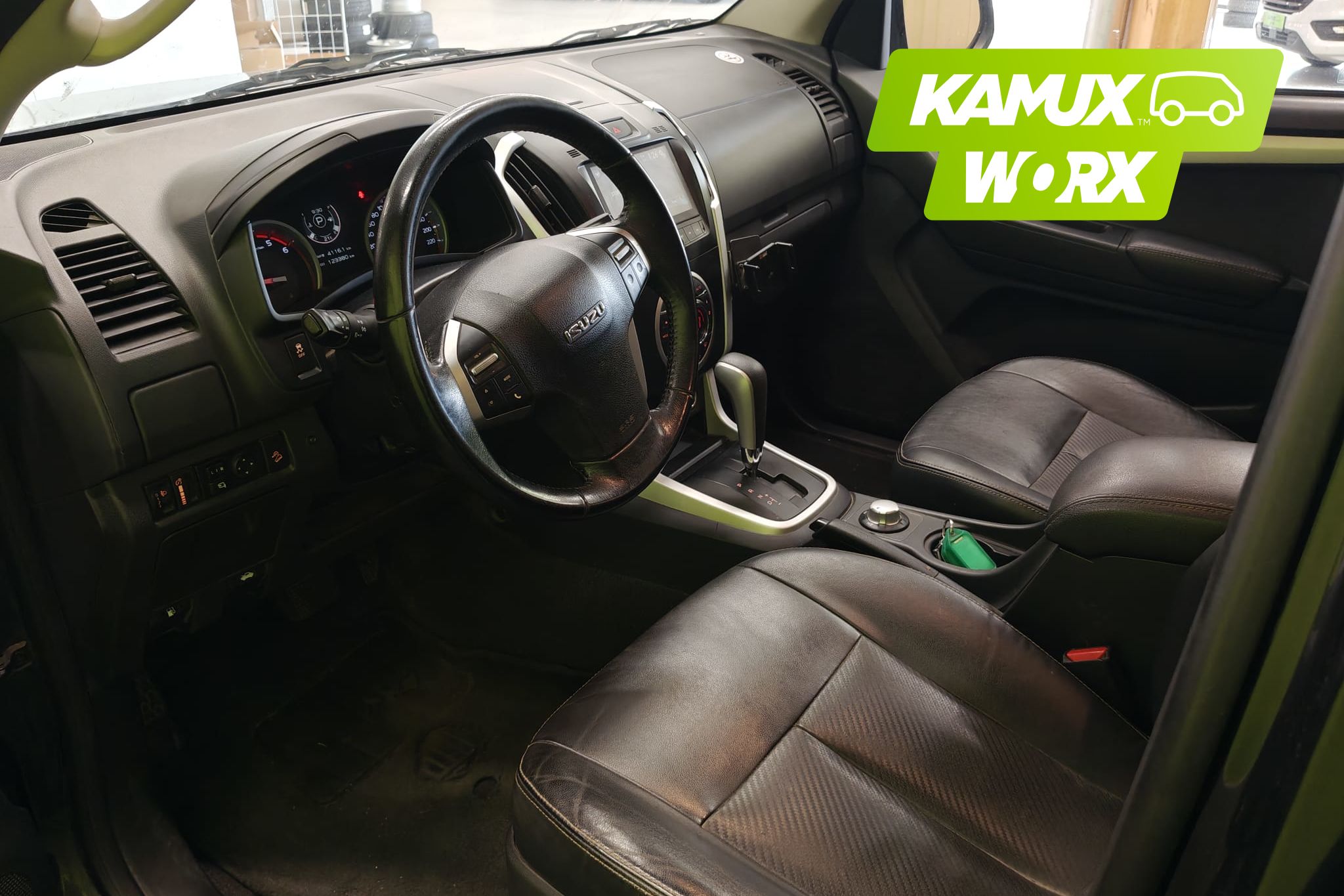 Isuzu D-Max 1,9TD Double Cab Basis 4WD 2018, photo 6/13