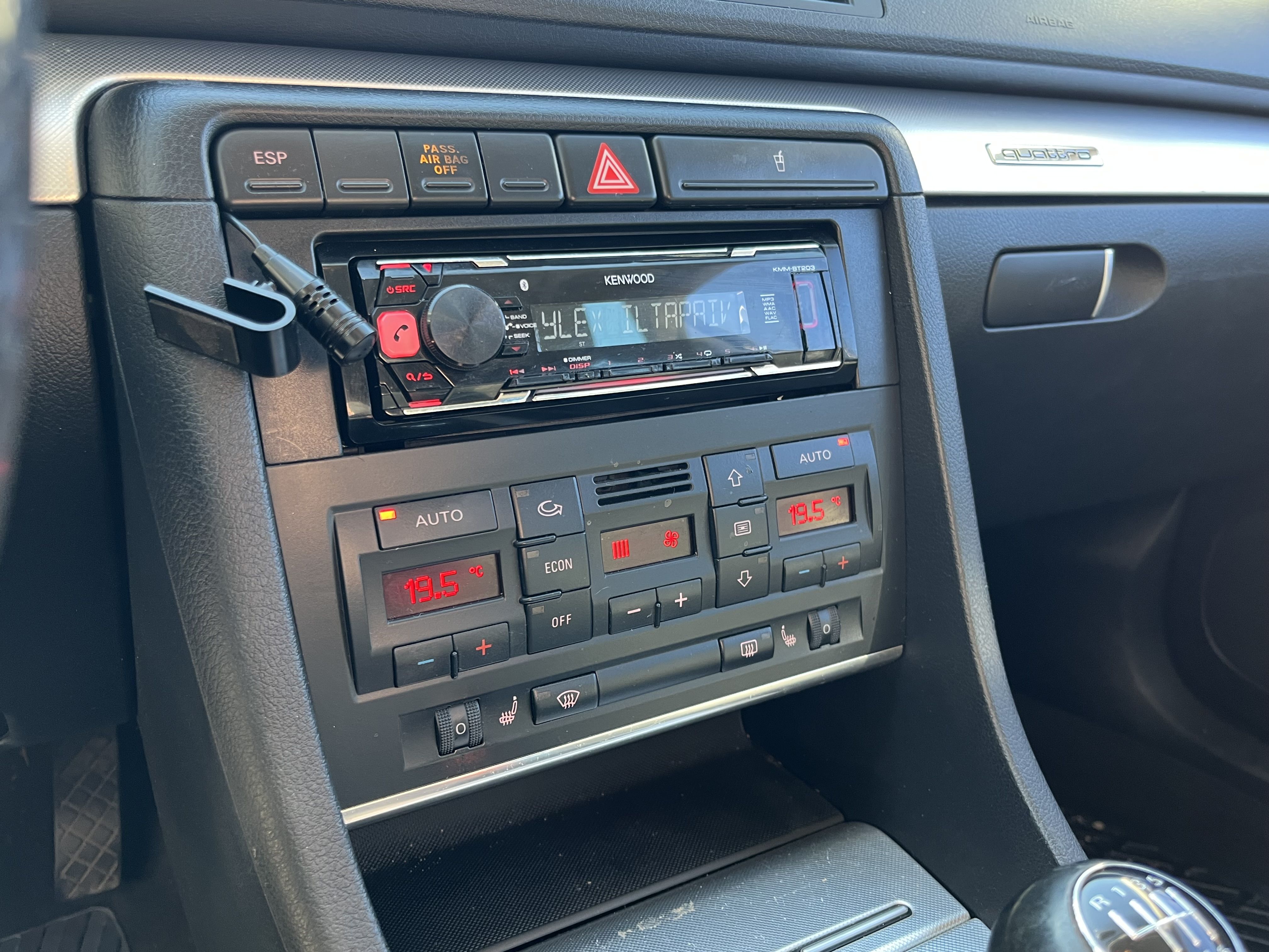 Audi A4 2.0 Turbo FSI Avant quattro 2006, kuva 7/9