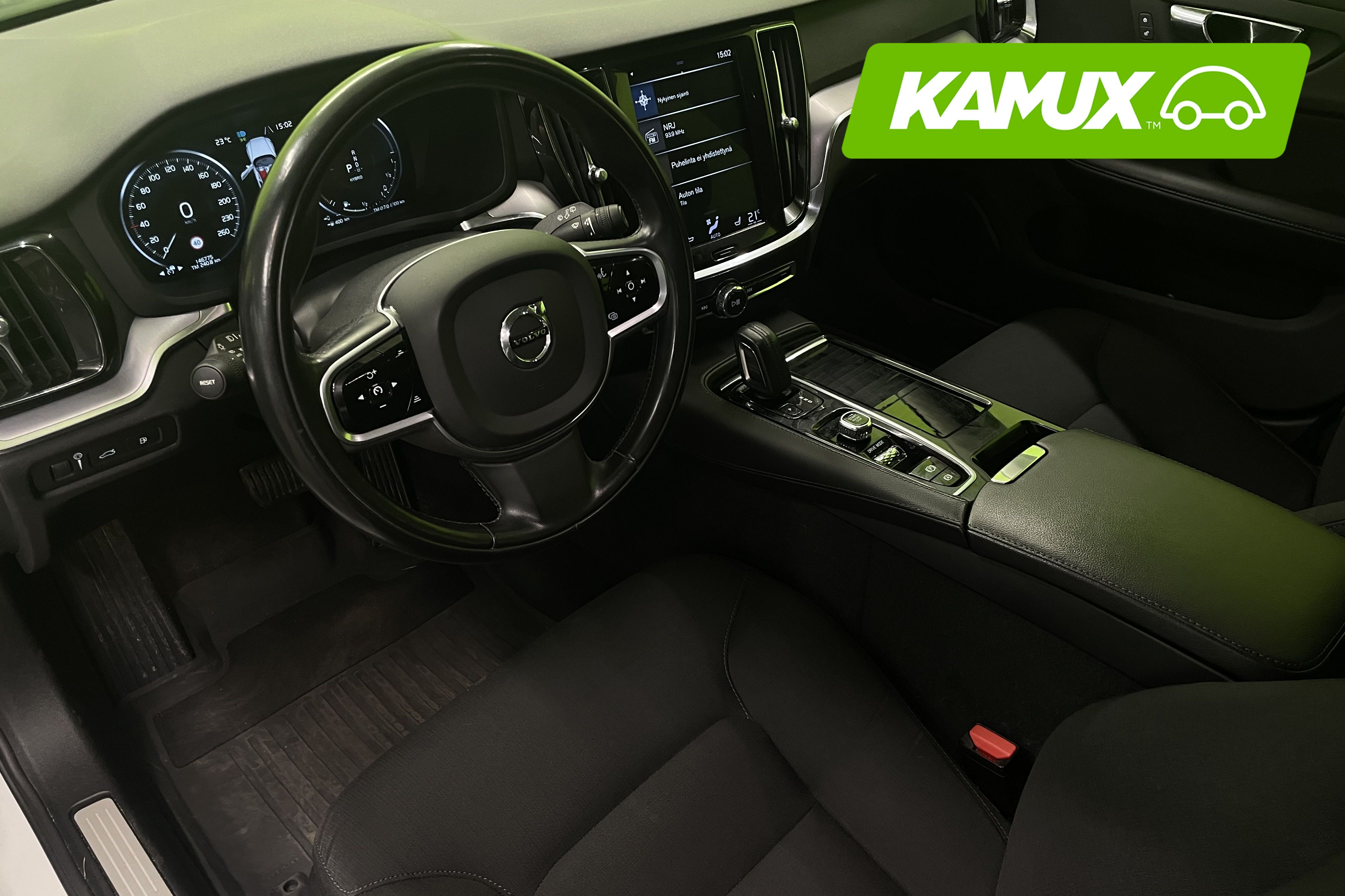Volvo V60 T8 TwE AWD Momentum aut 2019, kuva 6/28