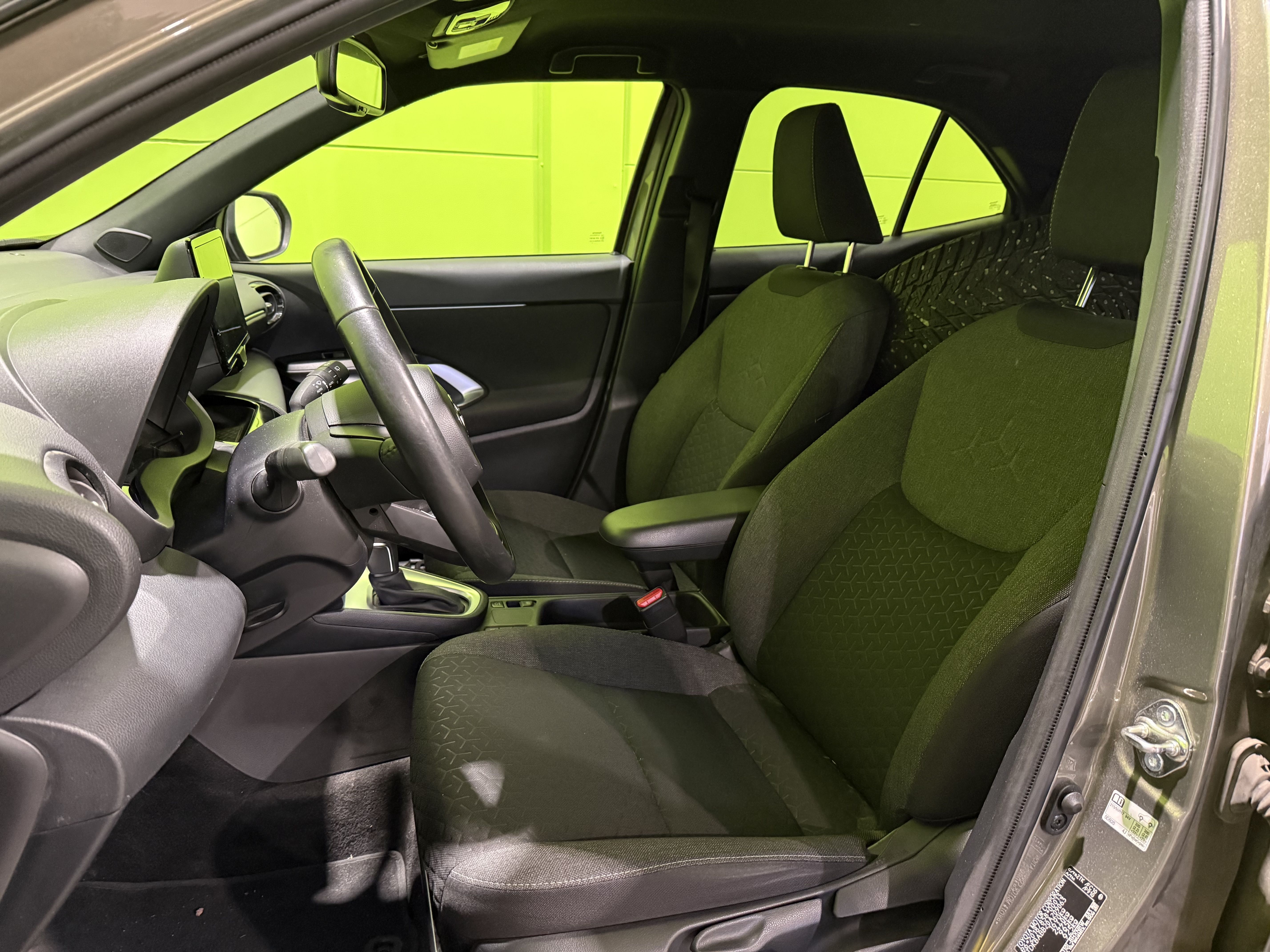 Toyota Yaris Cross 2023, kuva 3/8