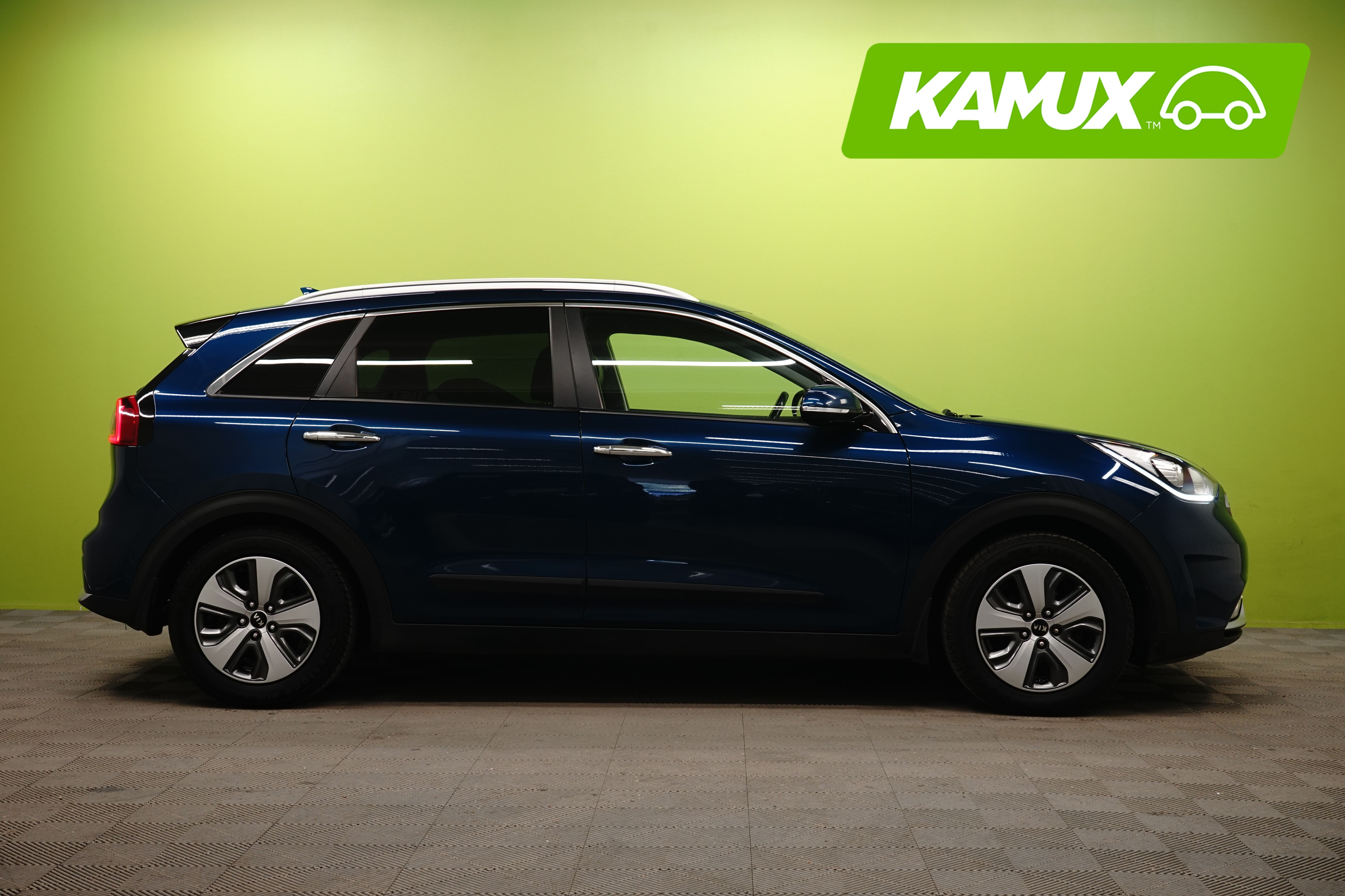 Kia Niro 1,6 GDI Hybrid EX DCT 2019, photo 2/22