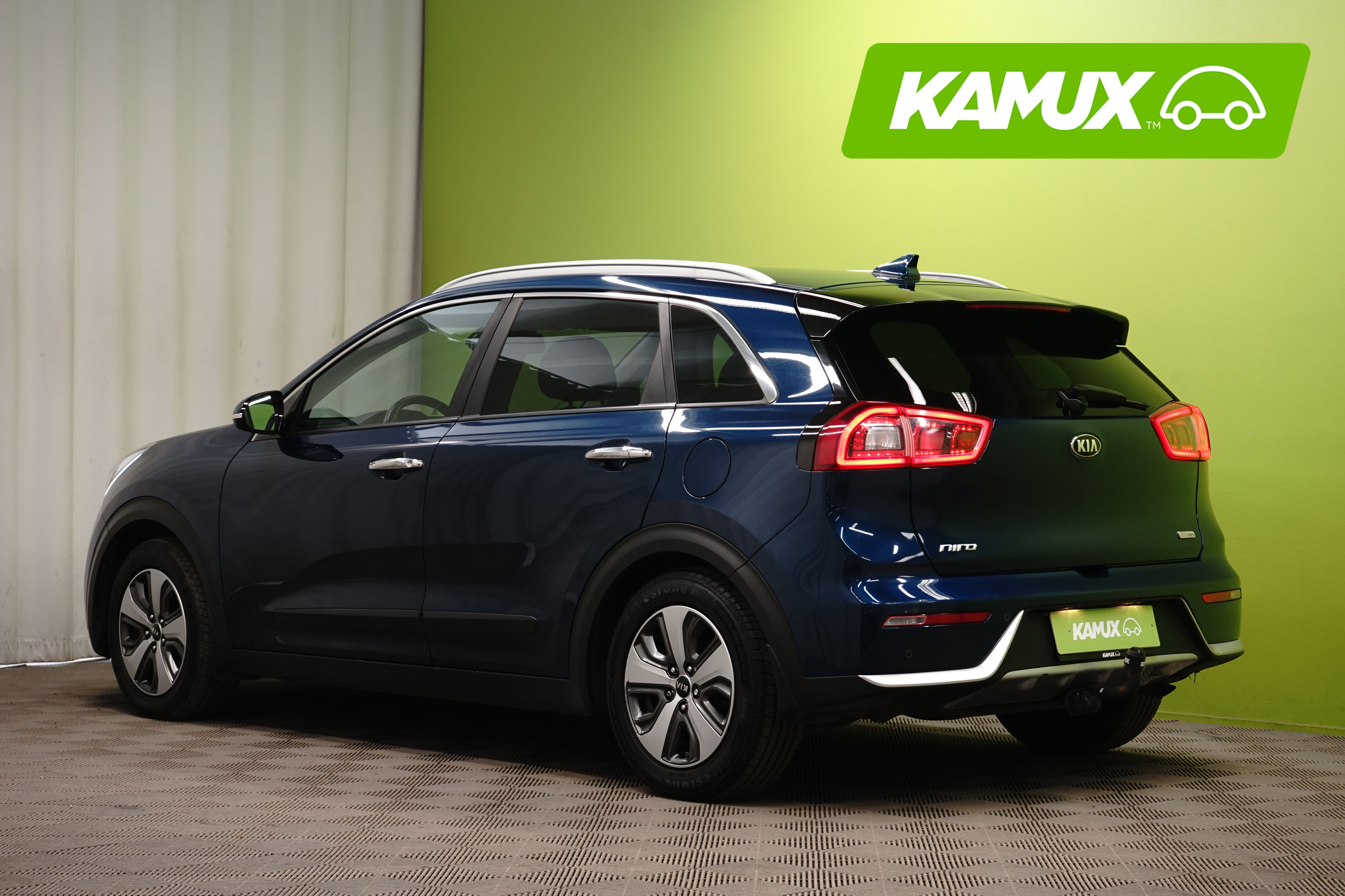 Kia Niro 1,6 GDI Hybrid EX DCT 2019, photo 4/22