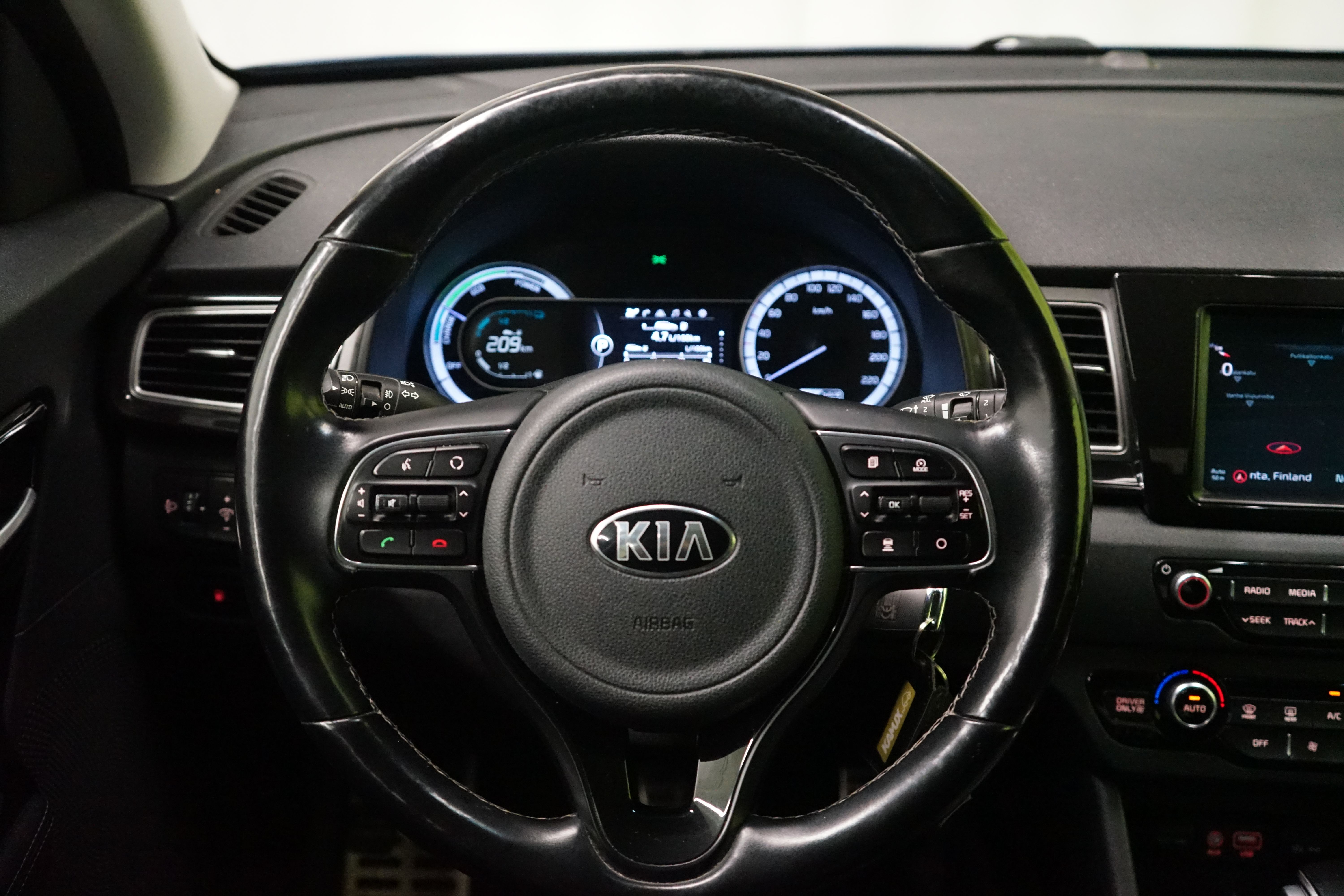 Kia Niro 1,6 GDI Hybrid EX DCT 2019, photo 7/22