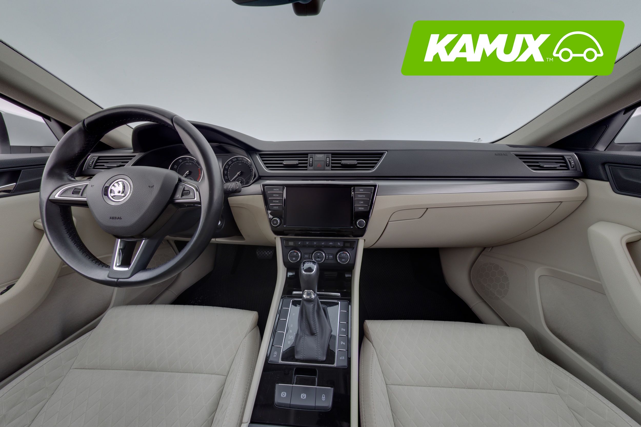 Skoda Superb 2016, kuva 7/31