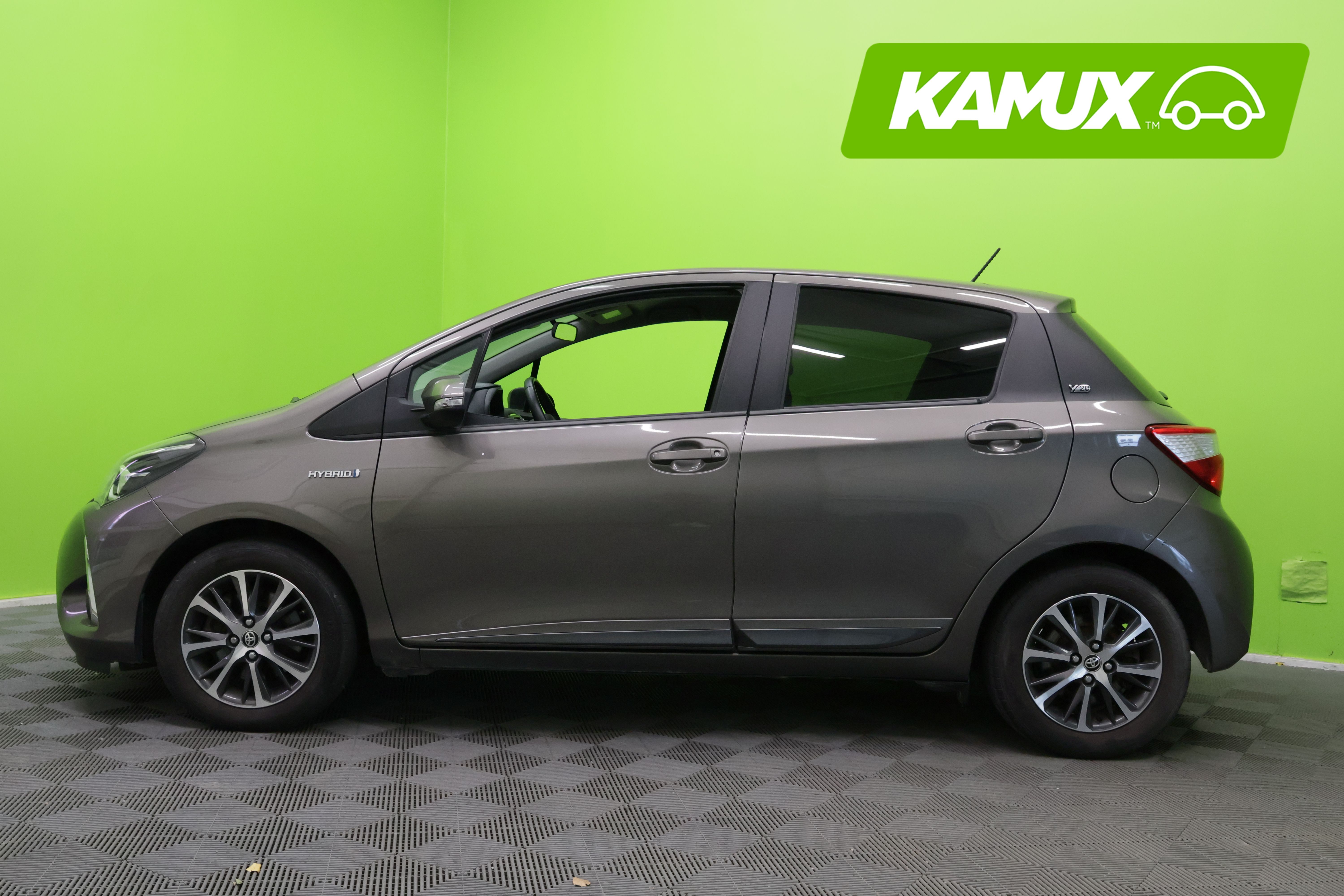 Toyota Yaris 1,5 Hybrid Y20 Edition 2019, photo 6/15