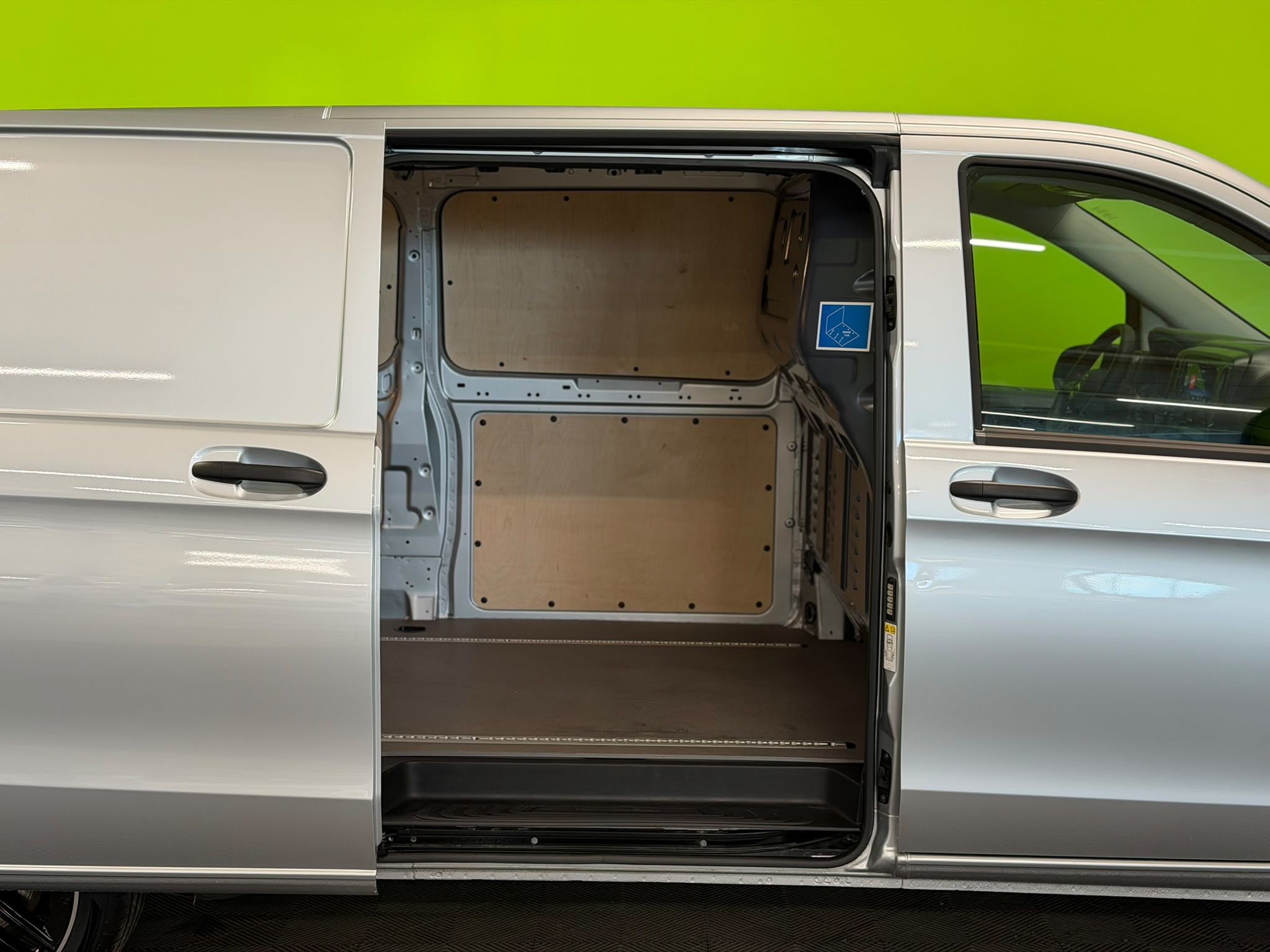Mercedes-Benz Vito 116CDI pitkä A3 A 2025, kuva 7/23