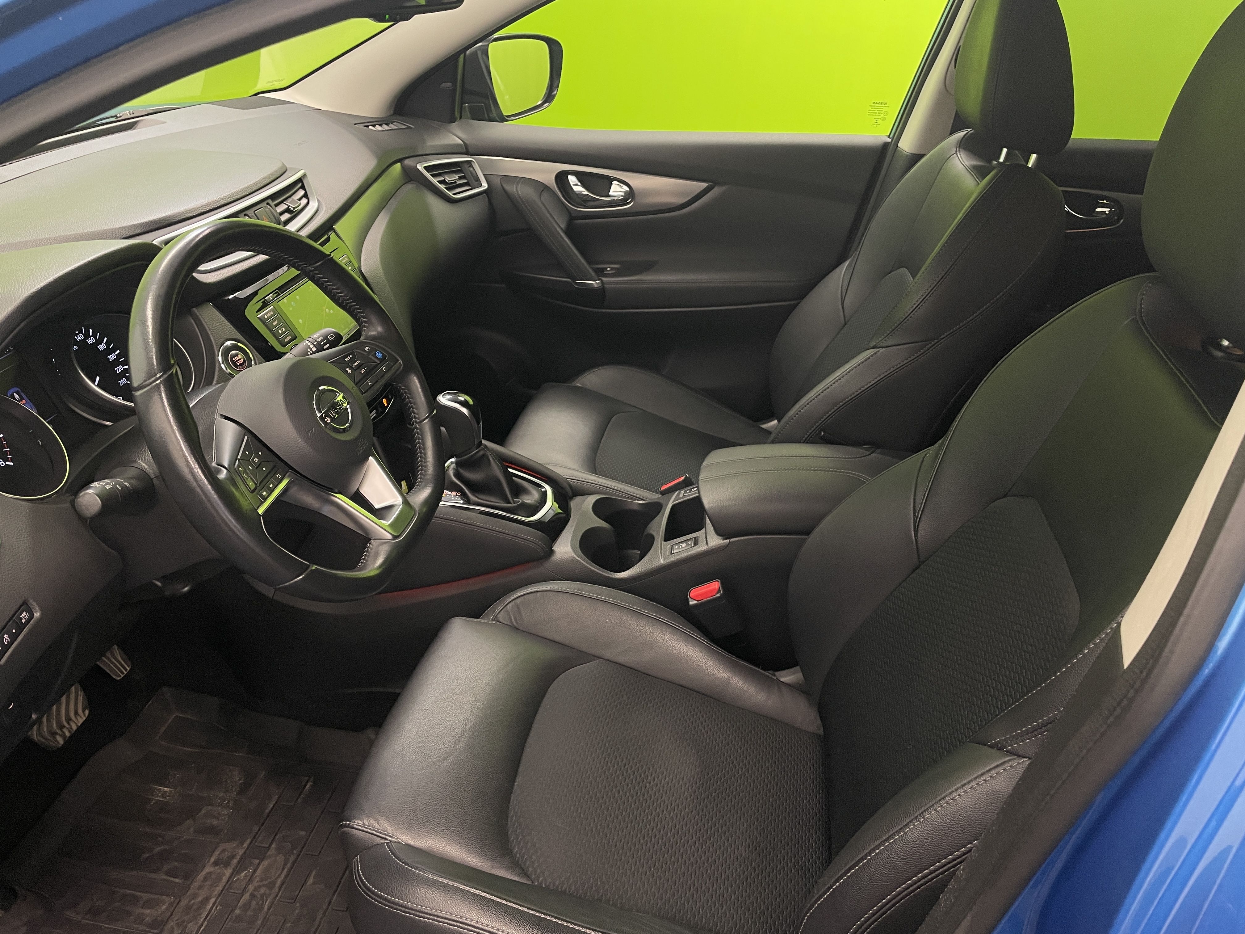 Nissan Qashqai DIG-T 160 Tekna 2WD DCT 2020, kuva 5/25