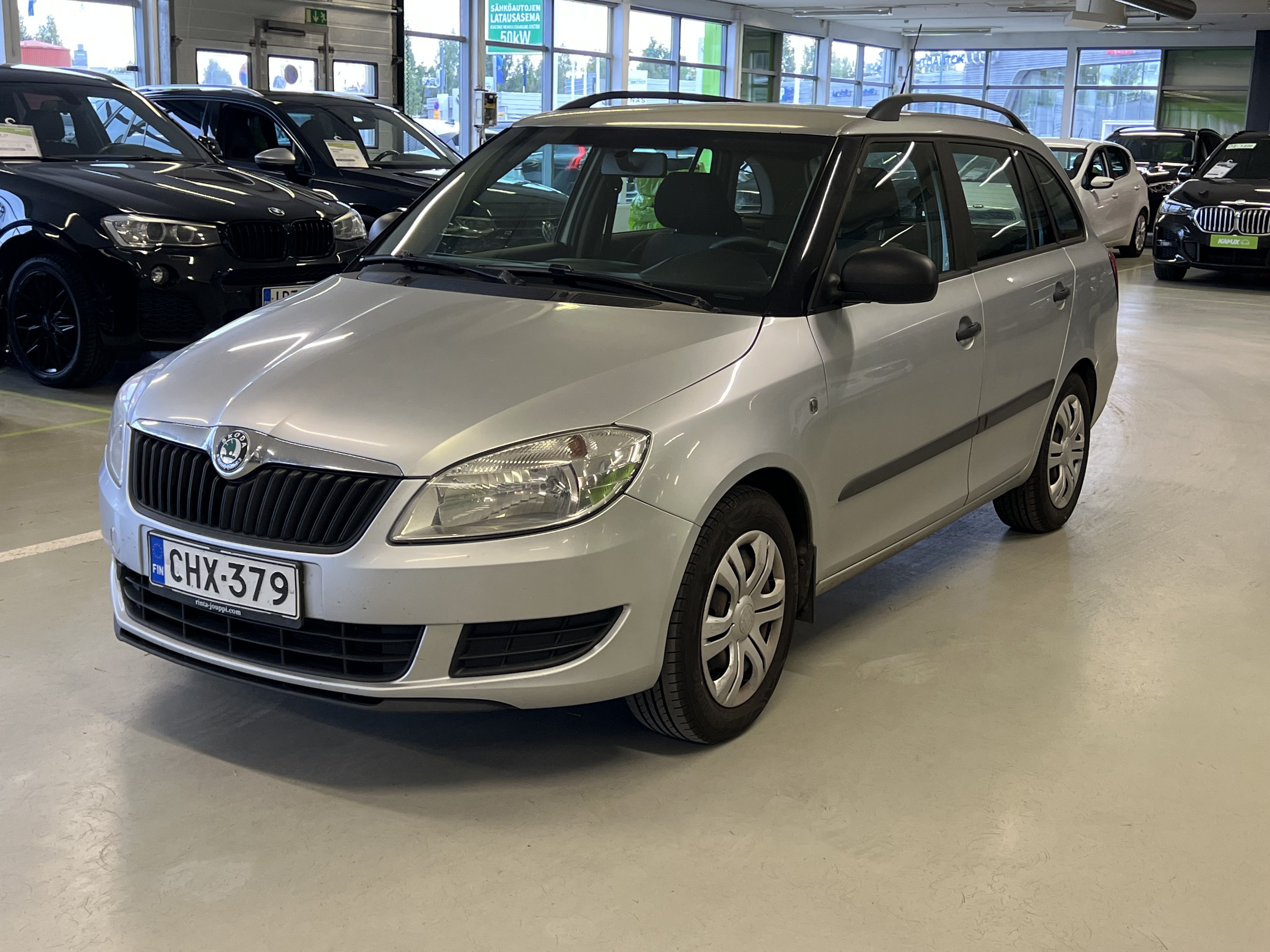 Skoda Fabia Combi 1,2 TSI 85 Classic 2010, kuva 2/5