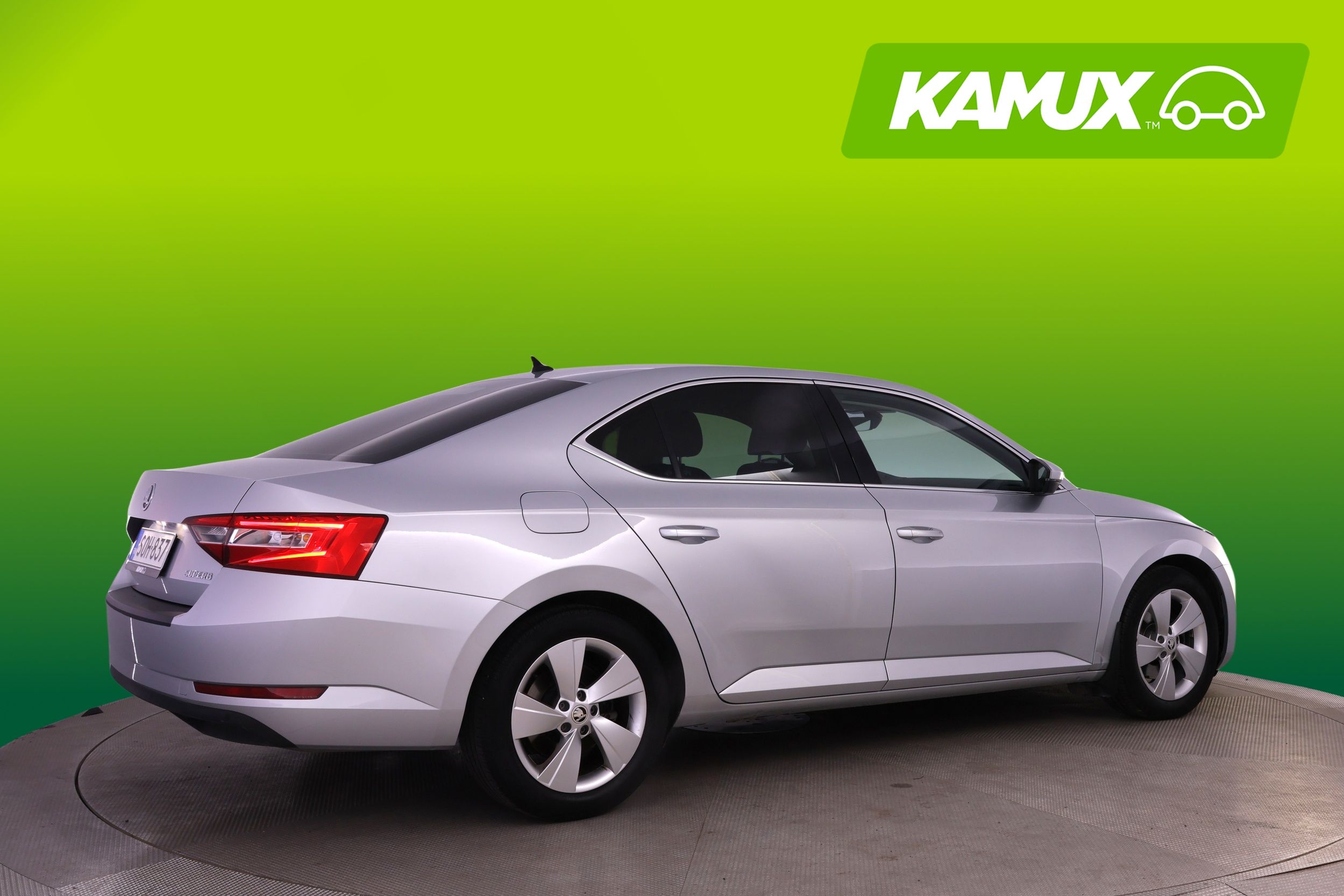 Skoda Superb 2018, kuva 2/26