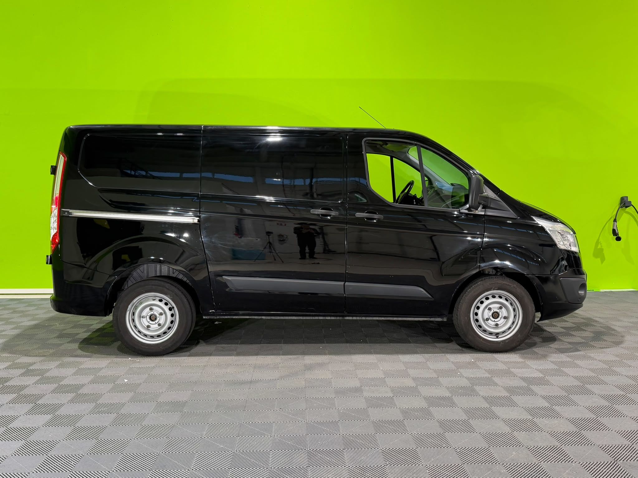 Ford Transit Custom 2017, photo 2/18
