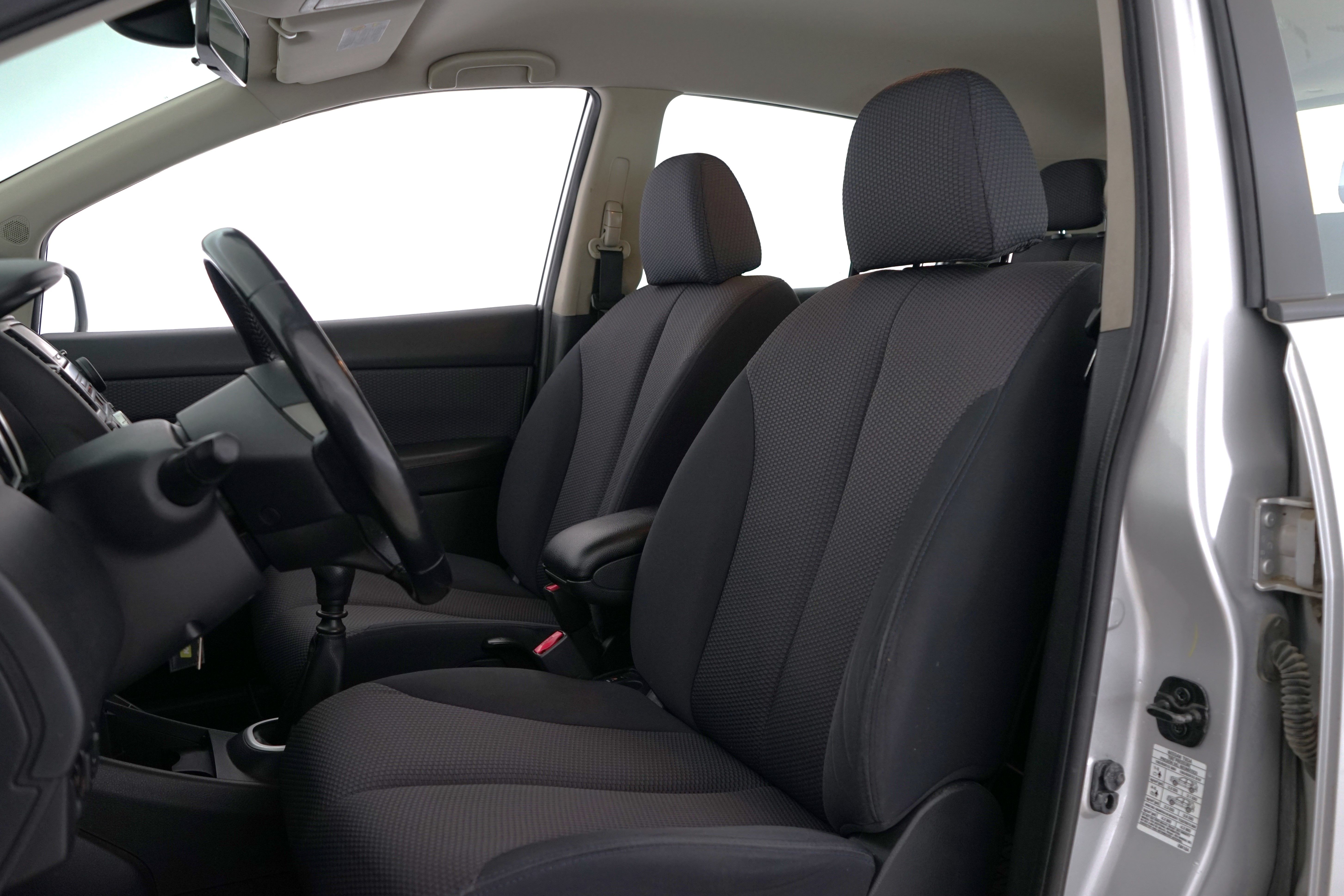 Nissan Tiida 1,8 Acenta 6MT 5-ov. 2008, photo 5/18