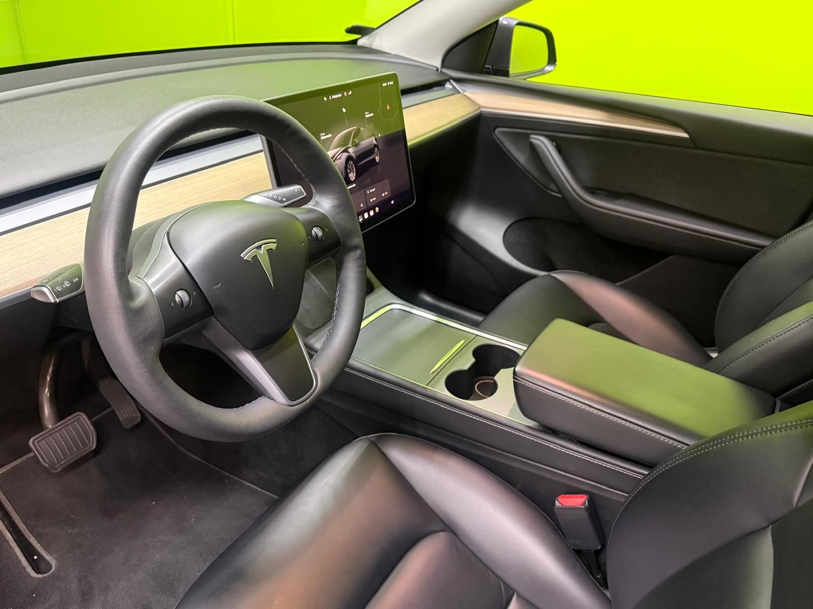Tesla Model Y 82kWh, Long Range 2022, kuva 7/21