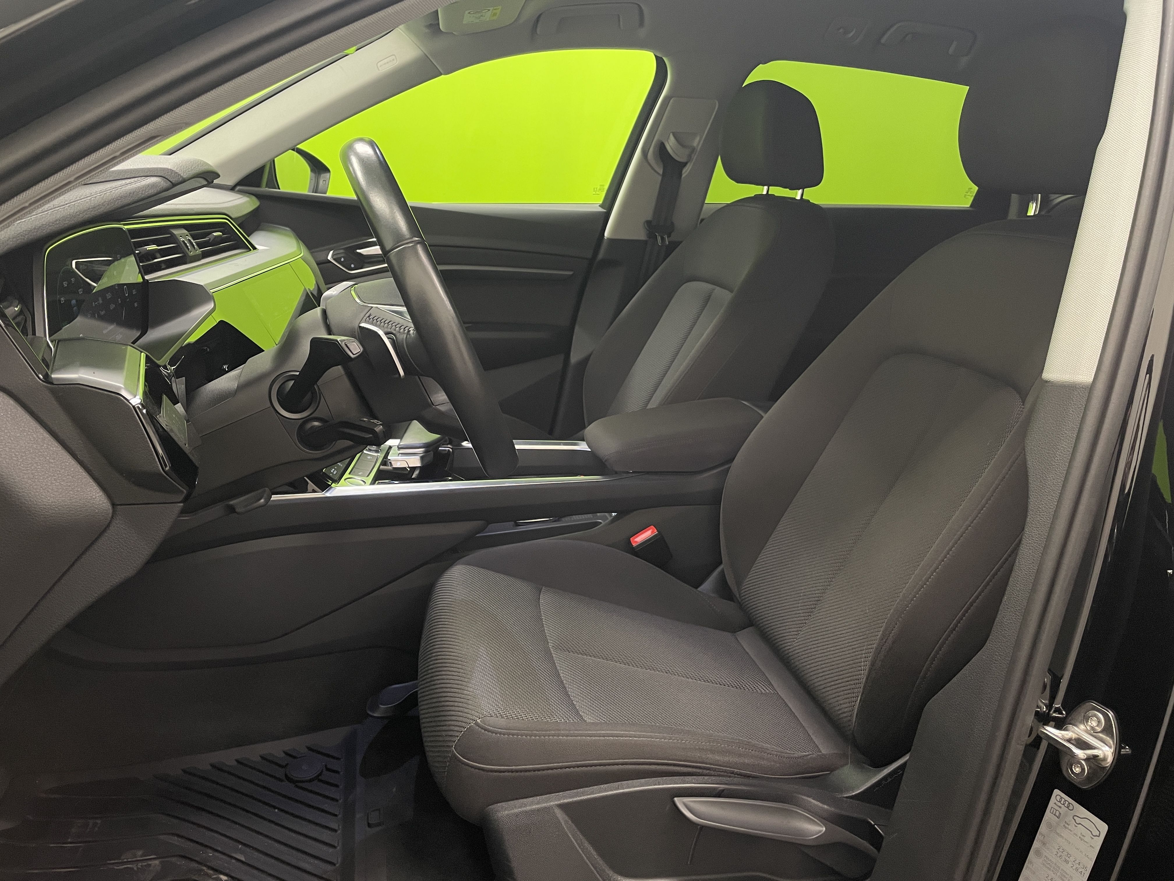 Audi e-tron 50 quattro 2020, kuva 6/26